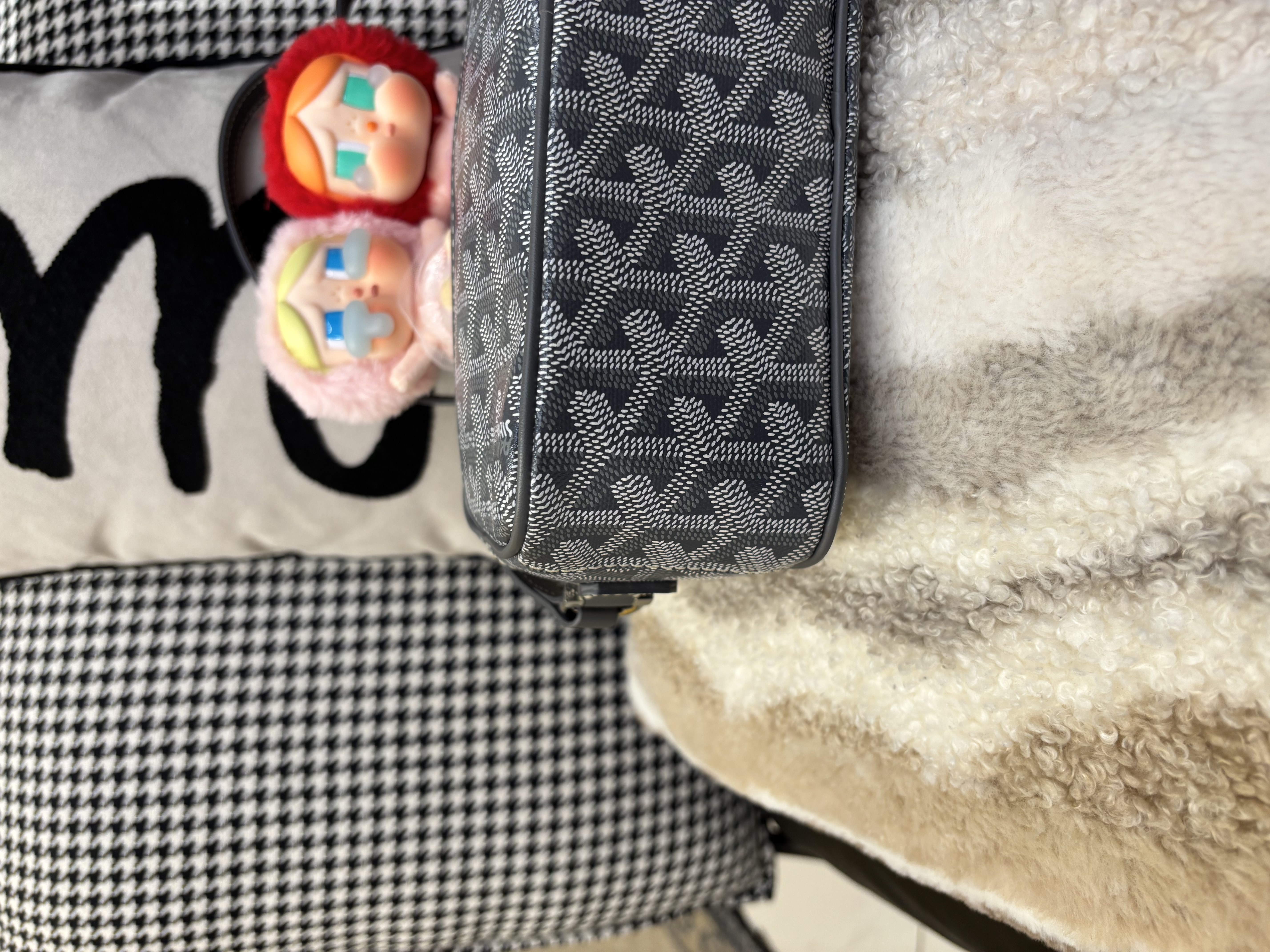 Goyard cap vert camera bag Grey 100%Authentic ,98%new ✅塵袋✅booklet