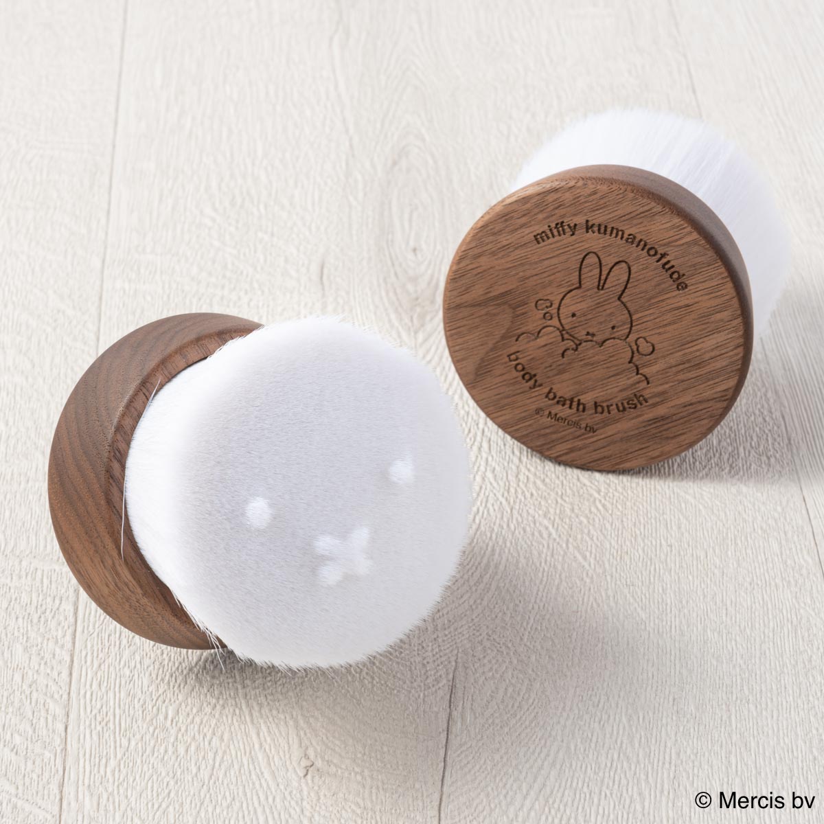 預購 miffy Kumanofude Body Bath Brush