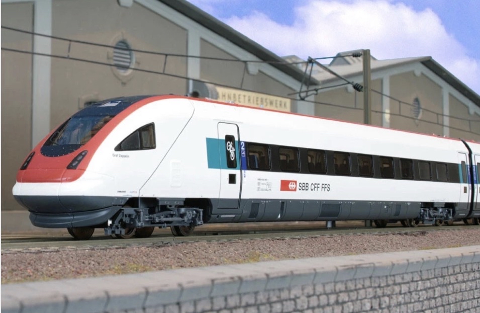 Roco ICN “阿爾伯特愛因斯坦” RABDe 型 5 節電動動車組，附 SBB 數位音效，HO 比例，全新