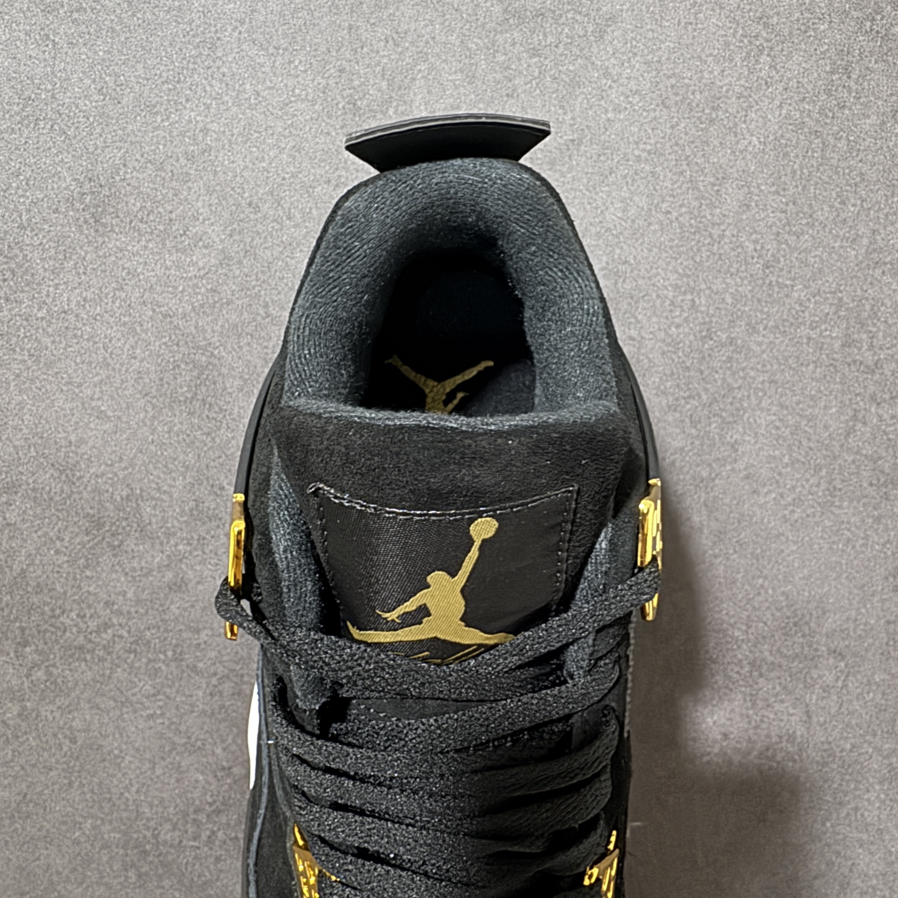 Air Jordan 4 Retro 'Royalty' 308497-032