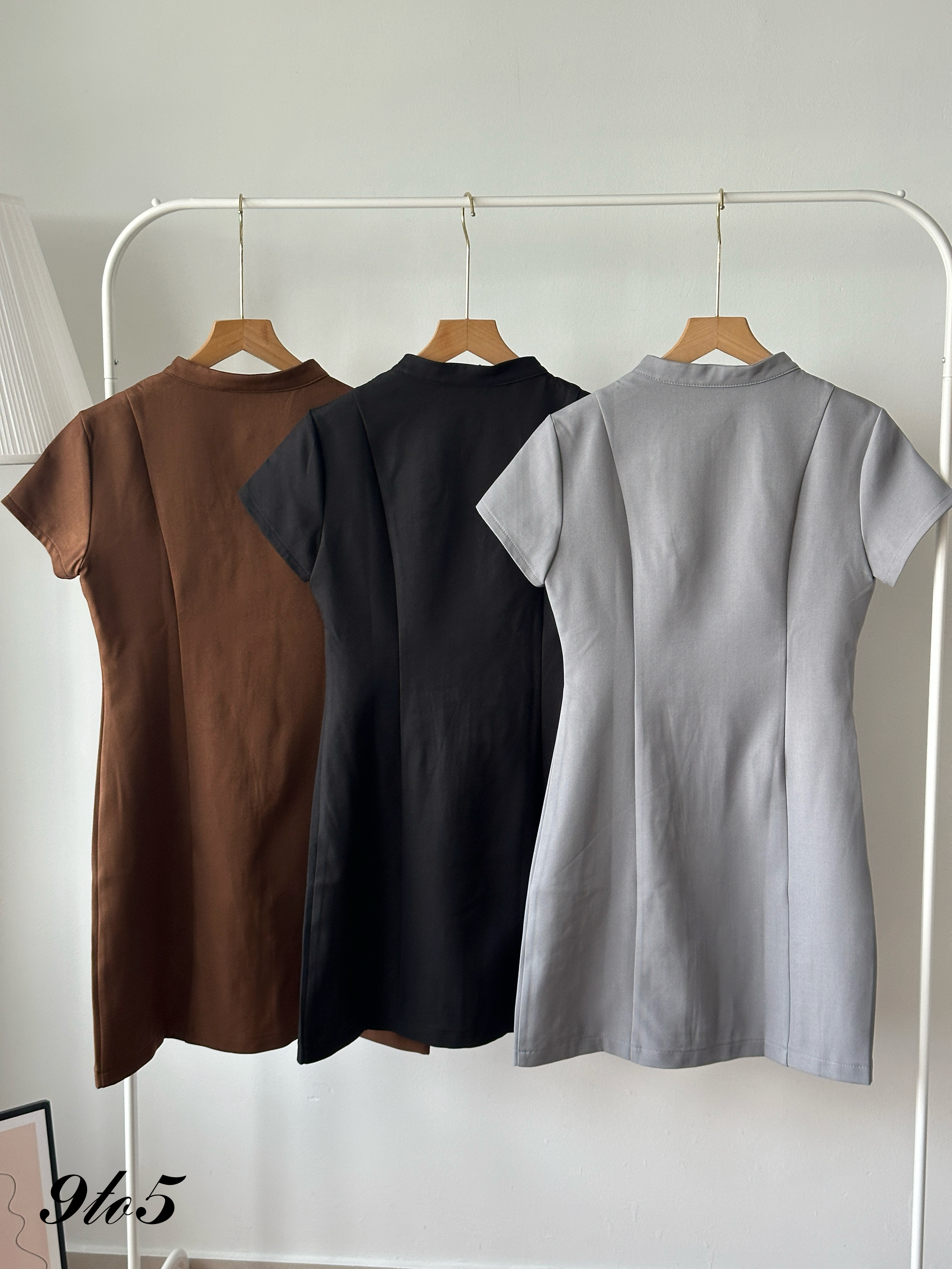 D2362 Short Sleeve Zipped Dress - 3 Colors 