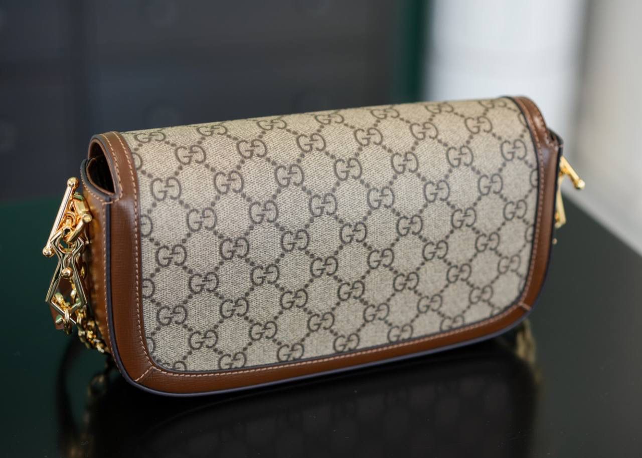 Gucci Horsebit 1955 Small Shoulder Bag in Beige and Brown