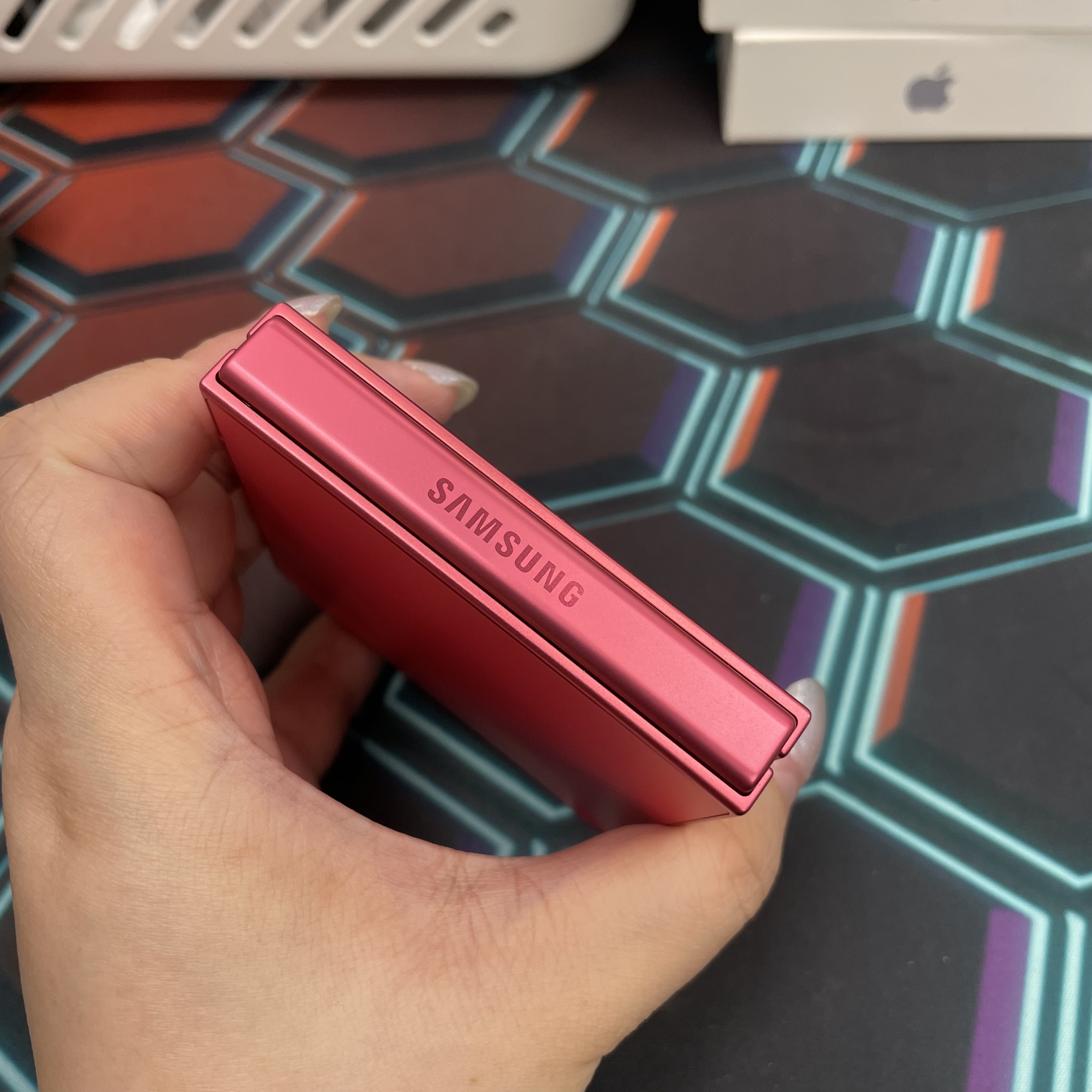 *7203 Galaxy Z Flip 7 勁靚機 12+256GB 紅色 red