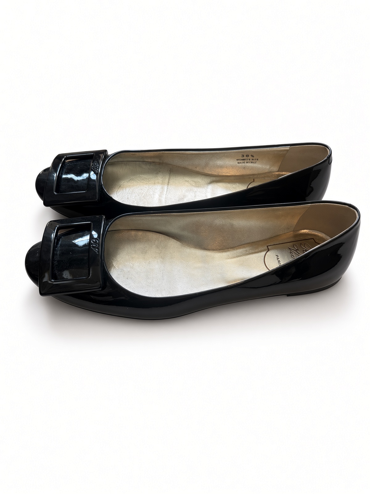 ［Preloved] Roger Vivier black patent pointed-toe flats