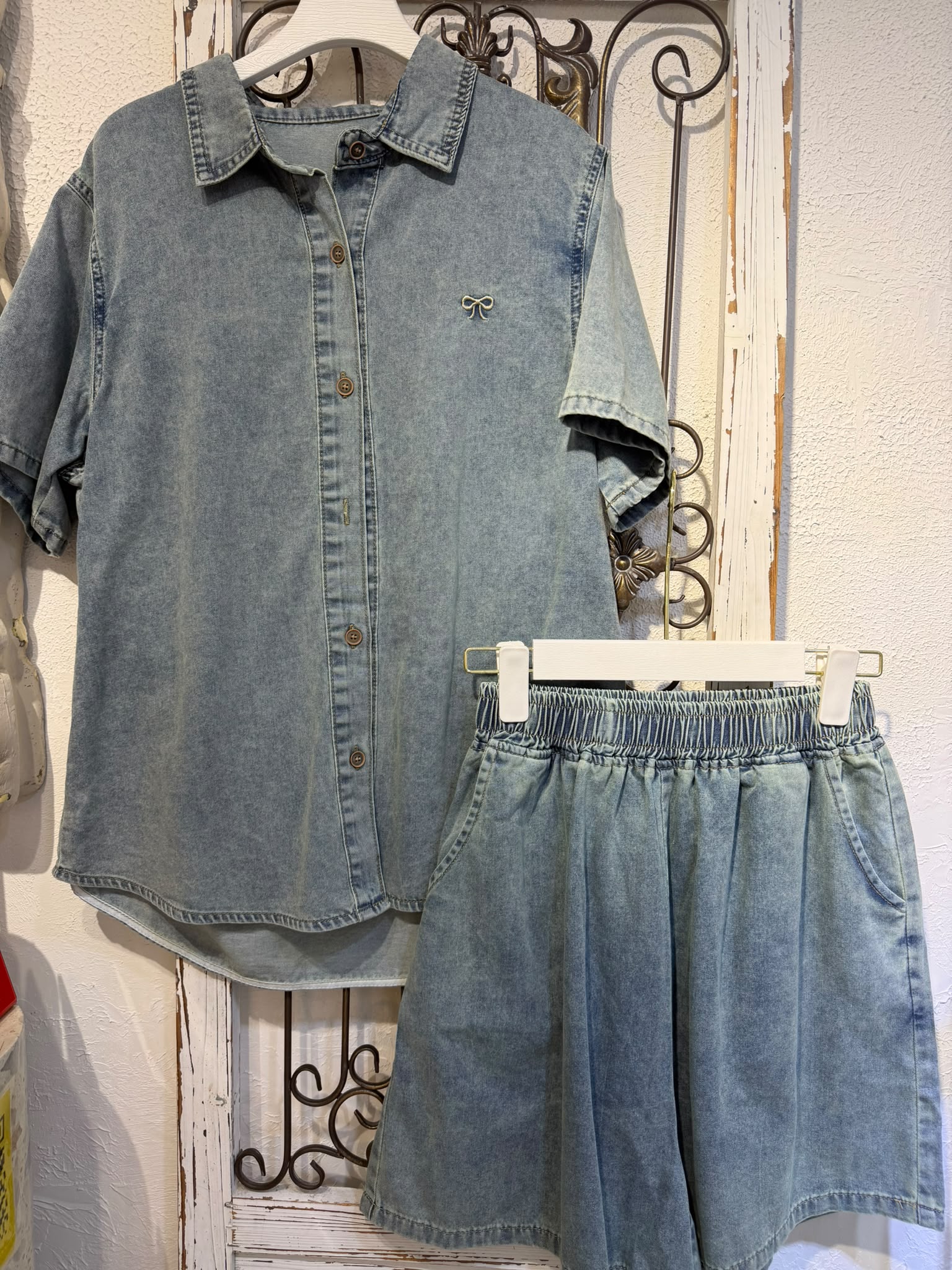刺繡蝴蝶結牛仔套裝