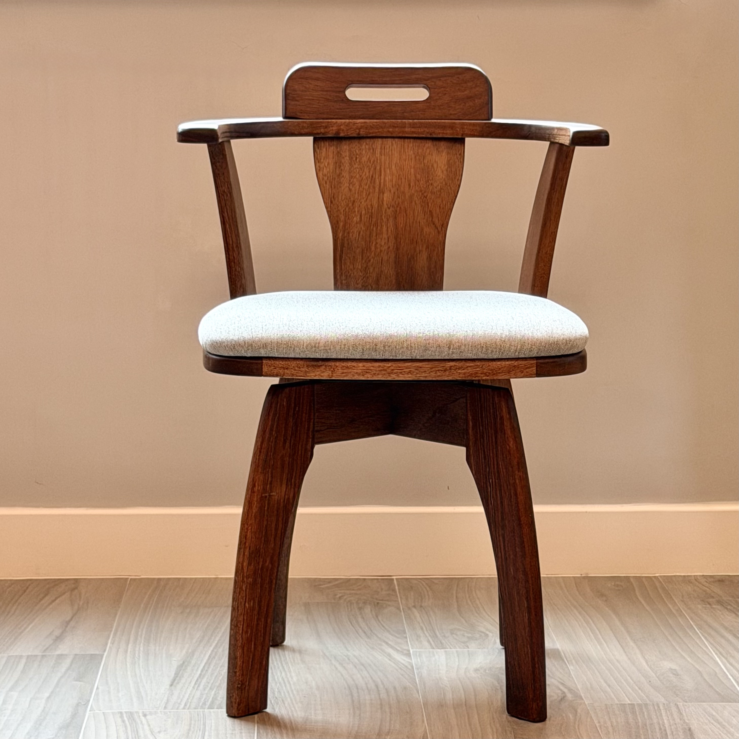 新品推介 COUNTRY  Swivel Chair