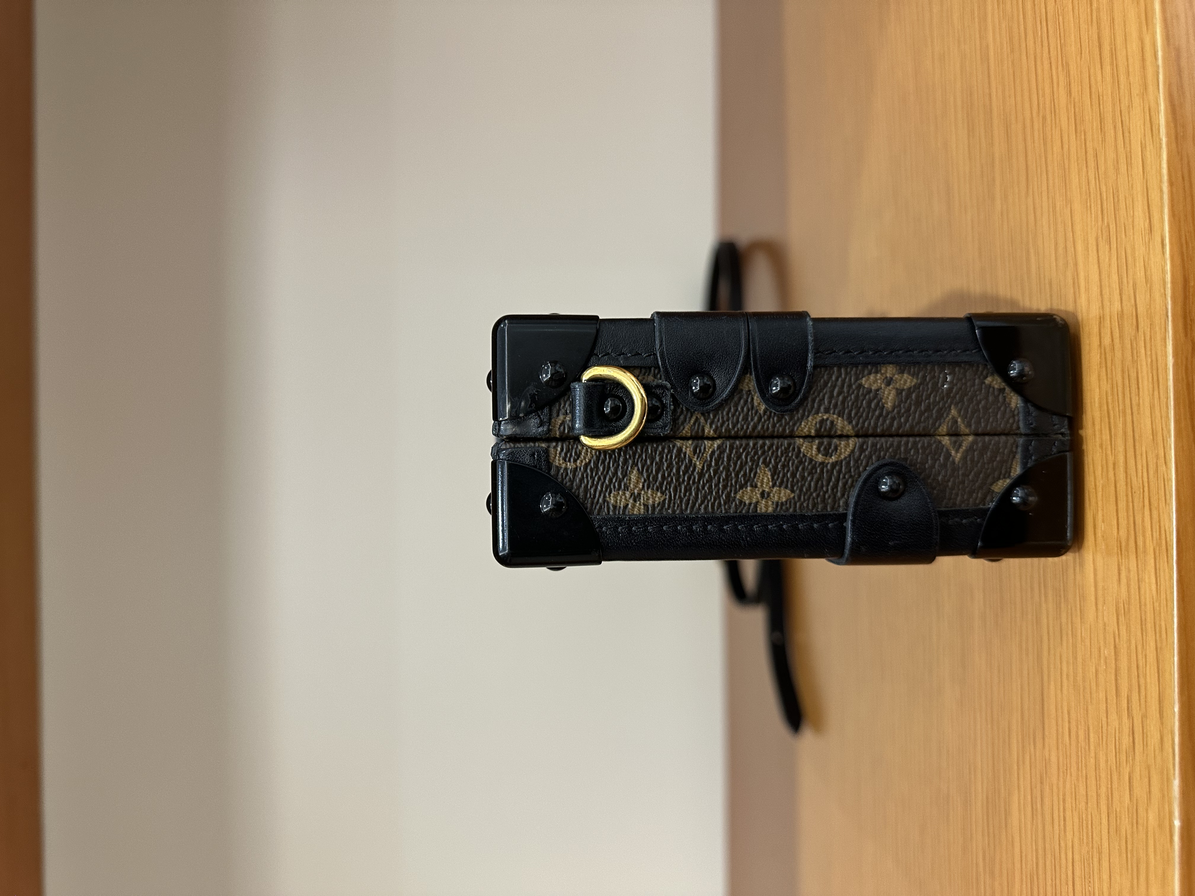 直播貨品 |  [1個-$100 2個-$300］HH34