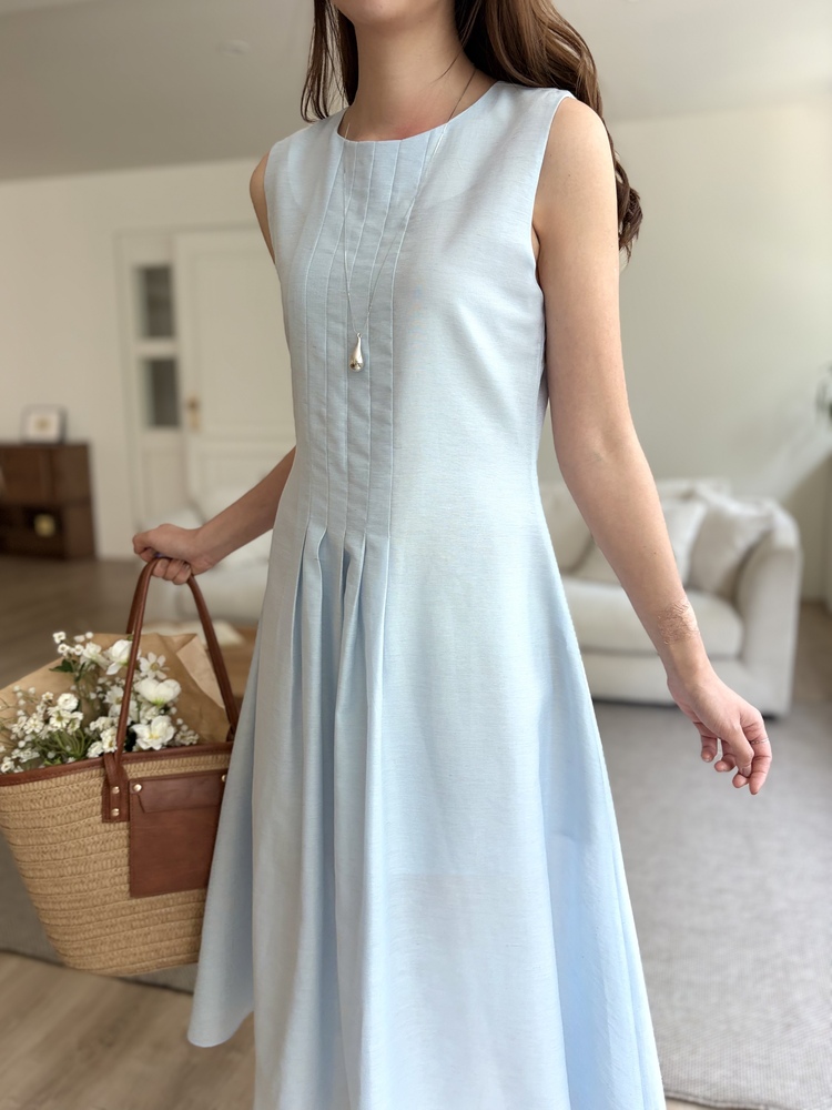 Linen Pintuck Dress (Blue)