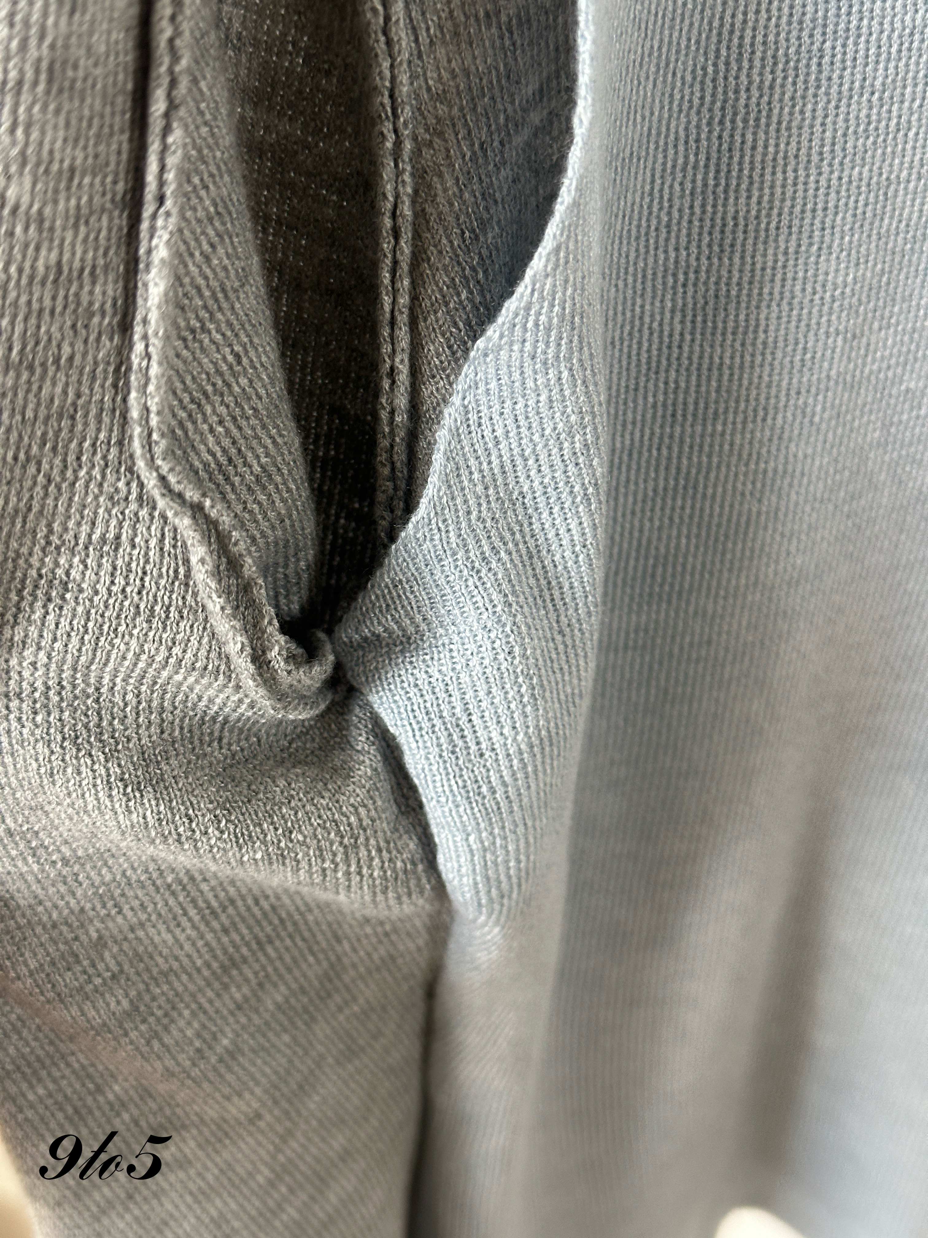 T4081 Fake Two-Piece Knit Top - 3 Colors 