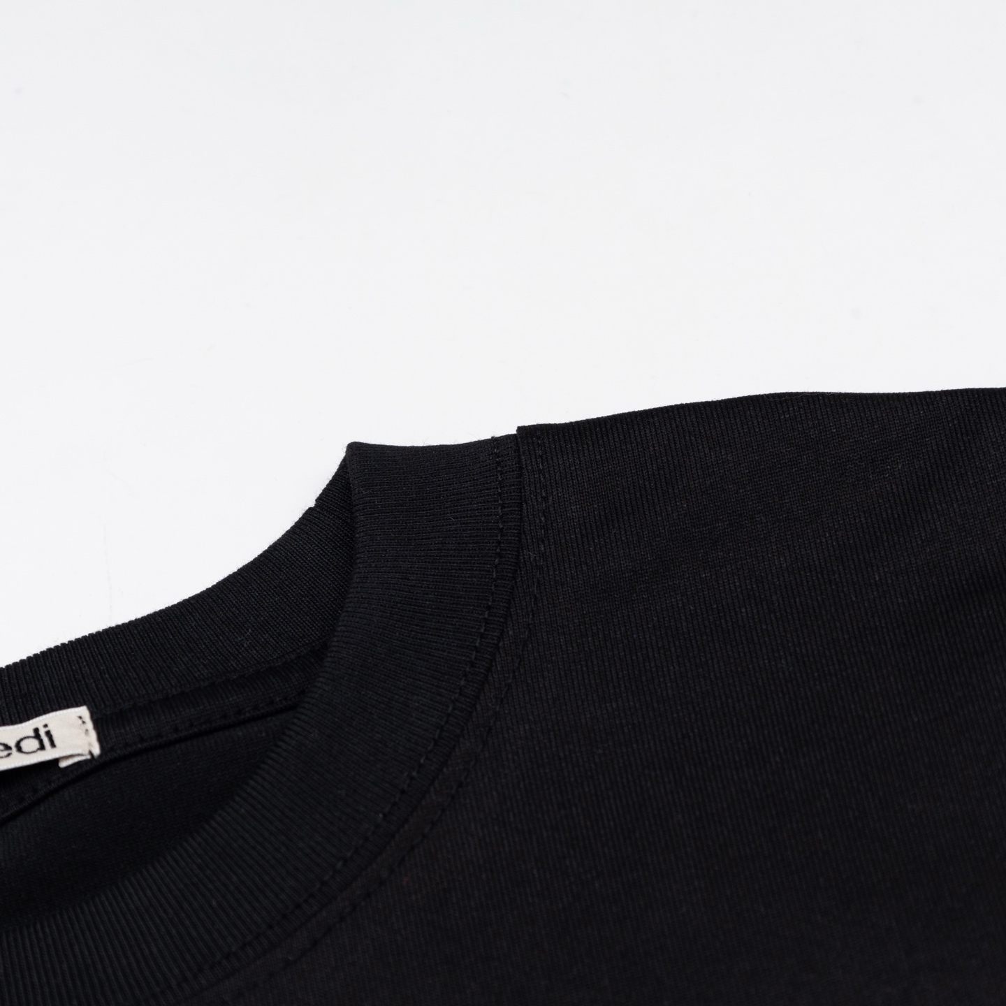 Mardi Mercredi Brush Logo Tee