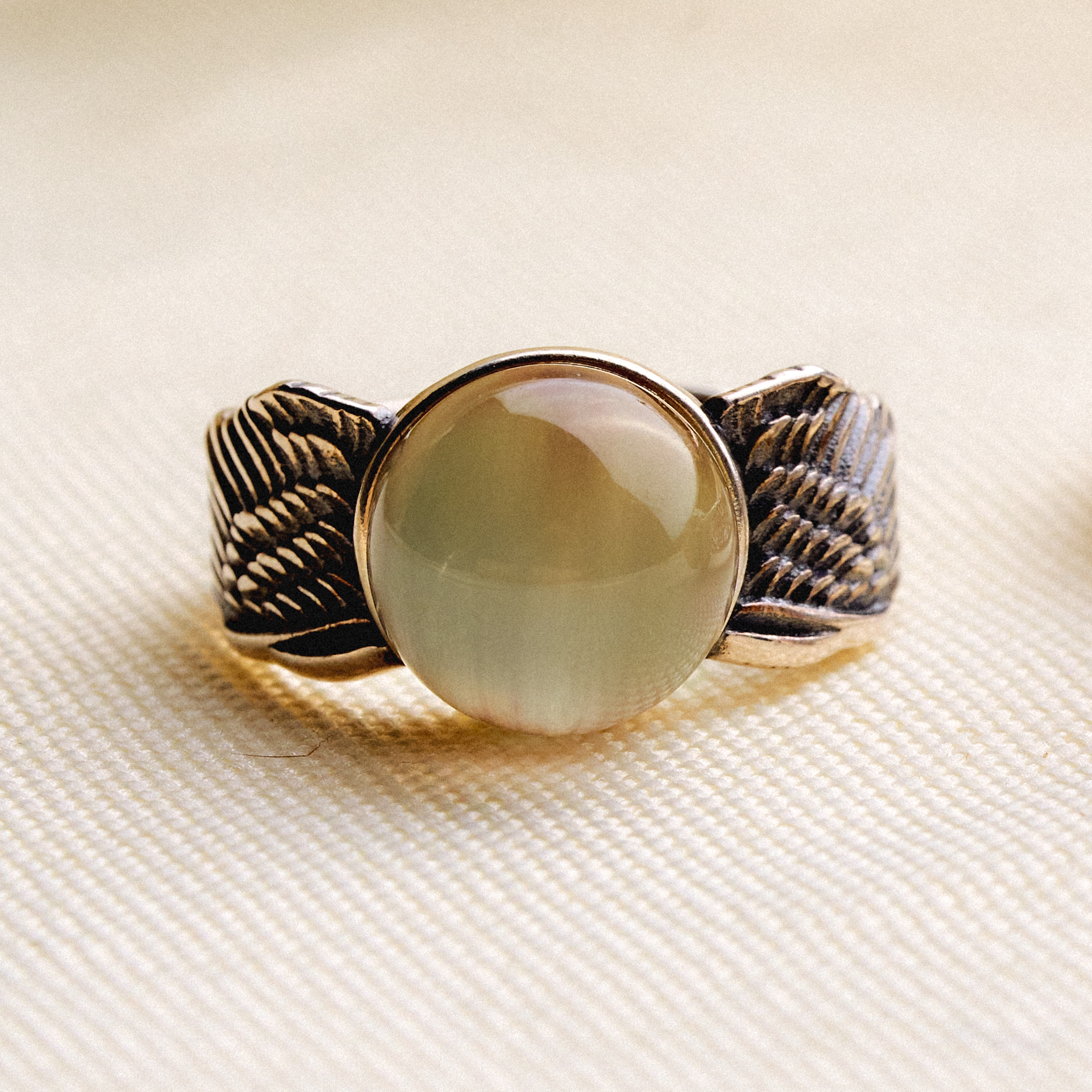 Macaroon Mood Ring