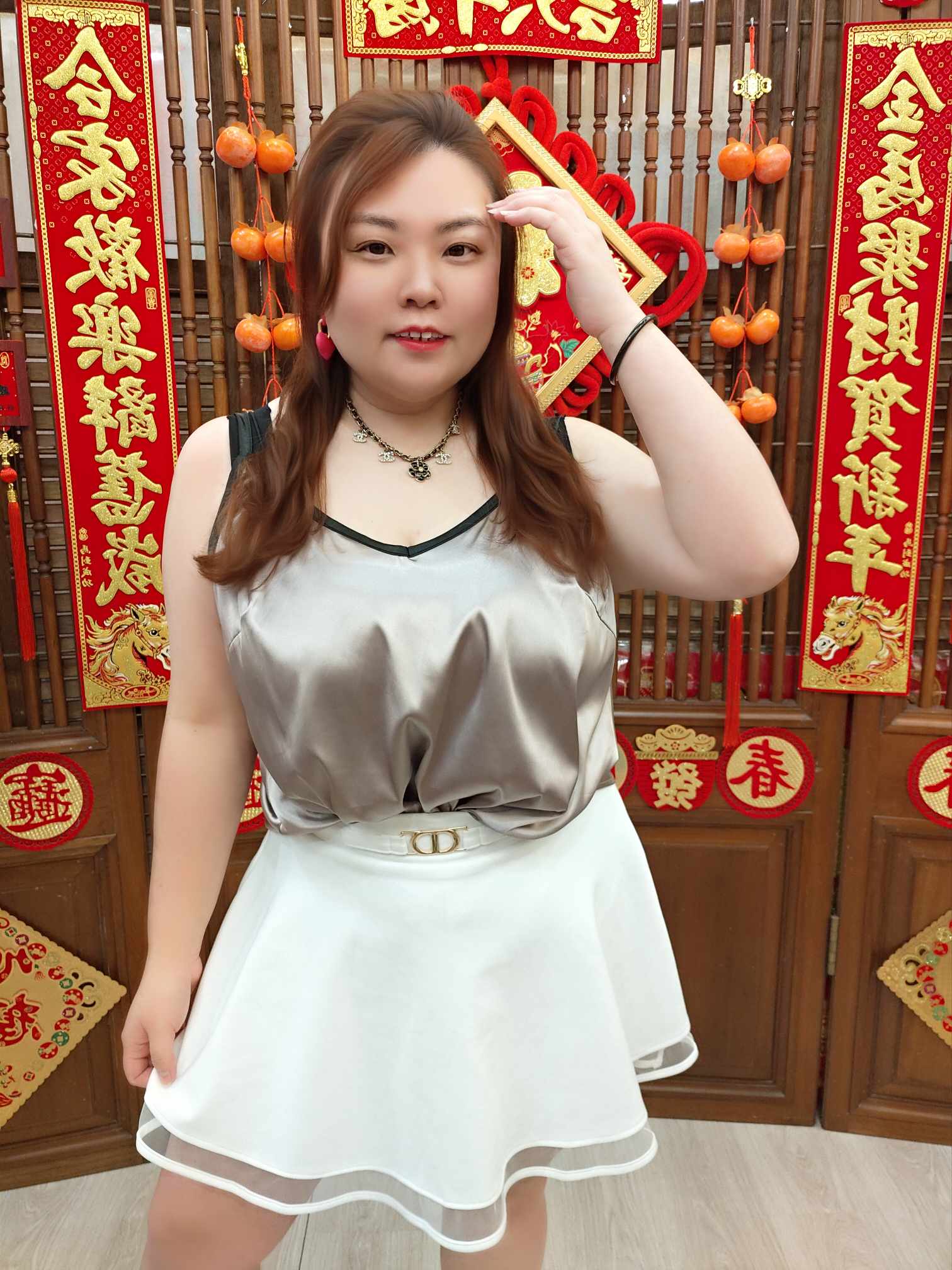 NJN05 TW#967 V领吊带绸缎小背心