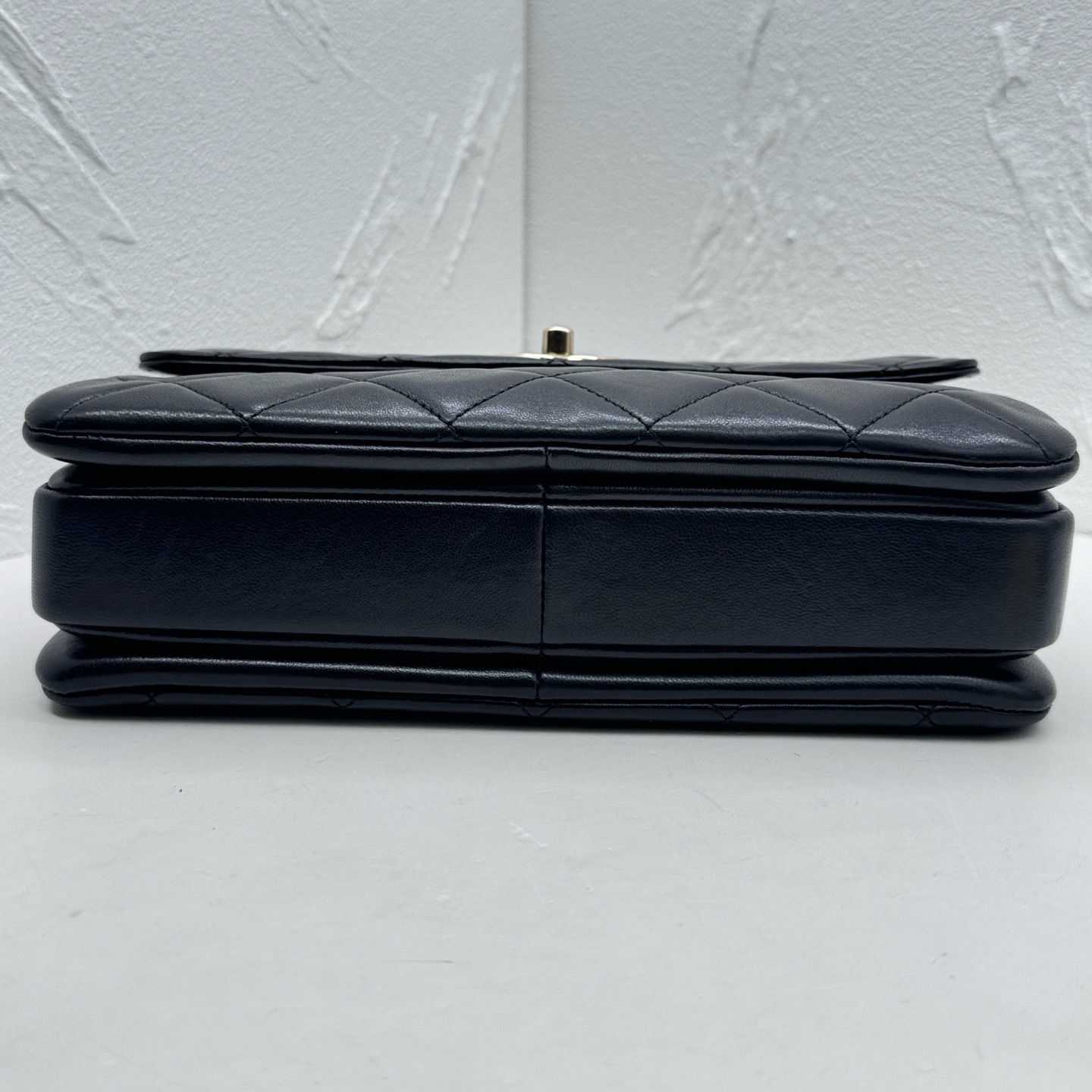 Pre-owned Chanel Small Lambskin Trendy CC Top Handle Bag