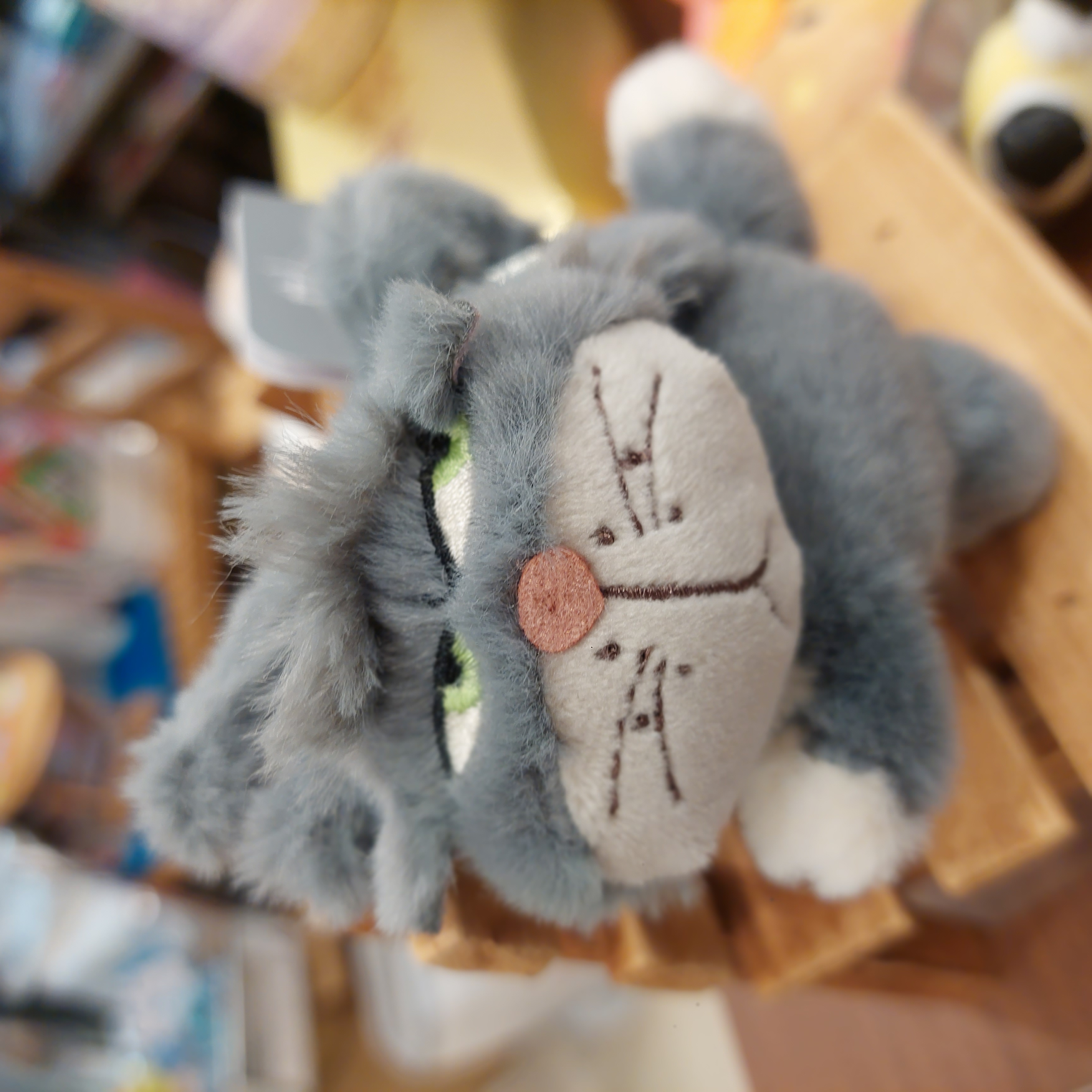 原裝日本 Disney Lucifer 露西法 鯊魚夾 髮夾 頭飾