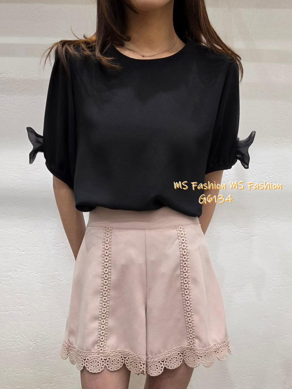 G6134 韓國🇰🇷靚料蝴蝶袖top
