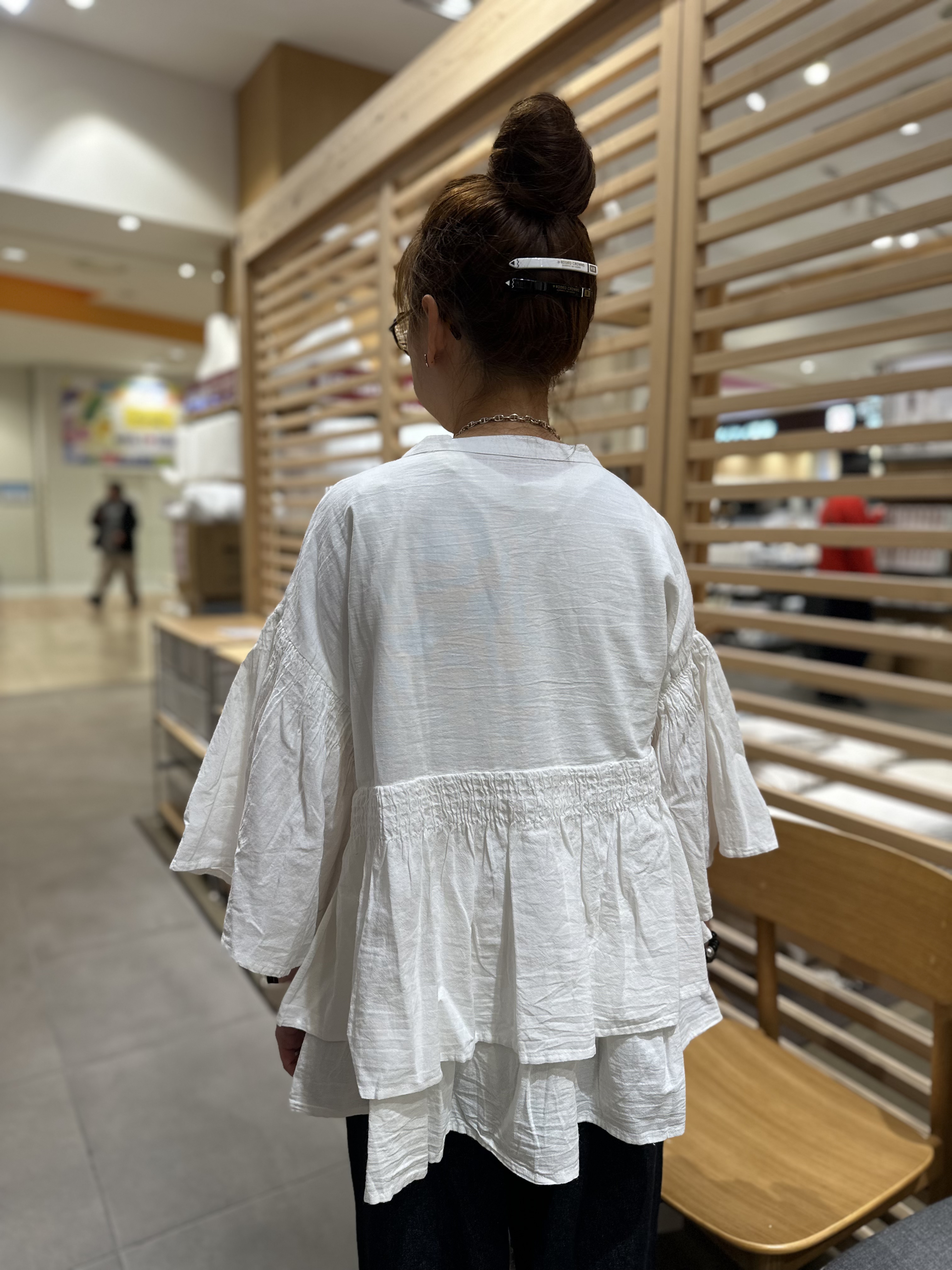 日本層次款恤衫 （印度製)