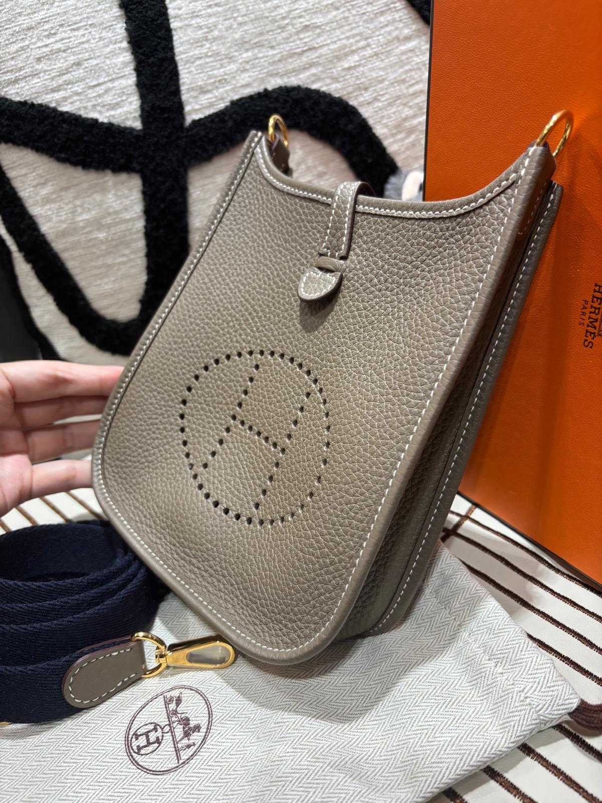 全新Hermes mini evelyne STAMP K 大象灰金扣 100%Authentic,100%new 全新✅dust bag ✅box  