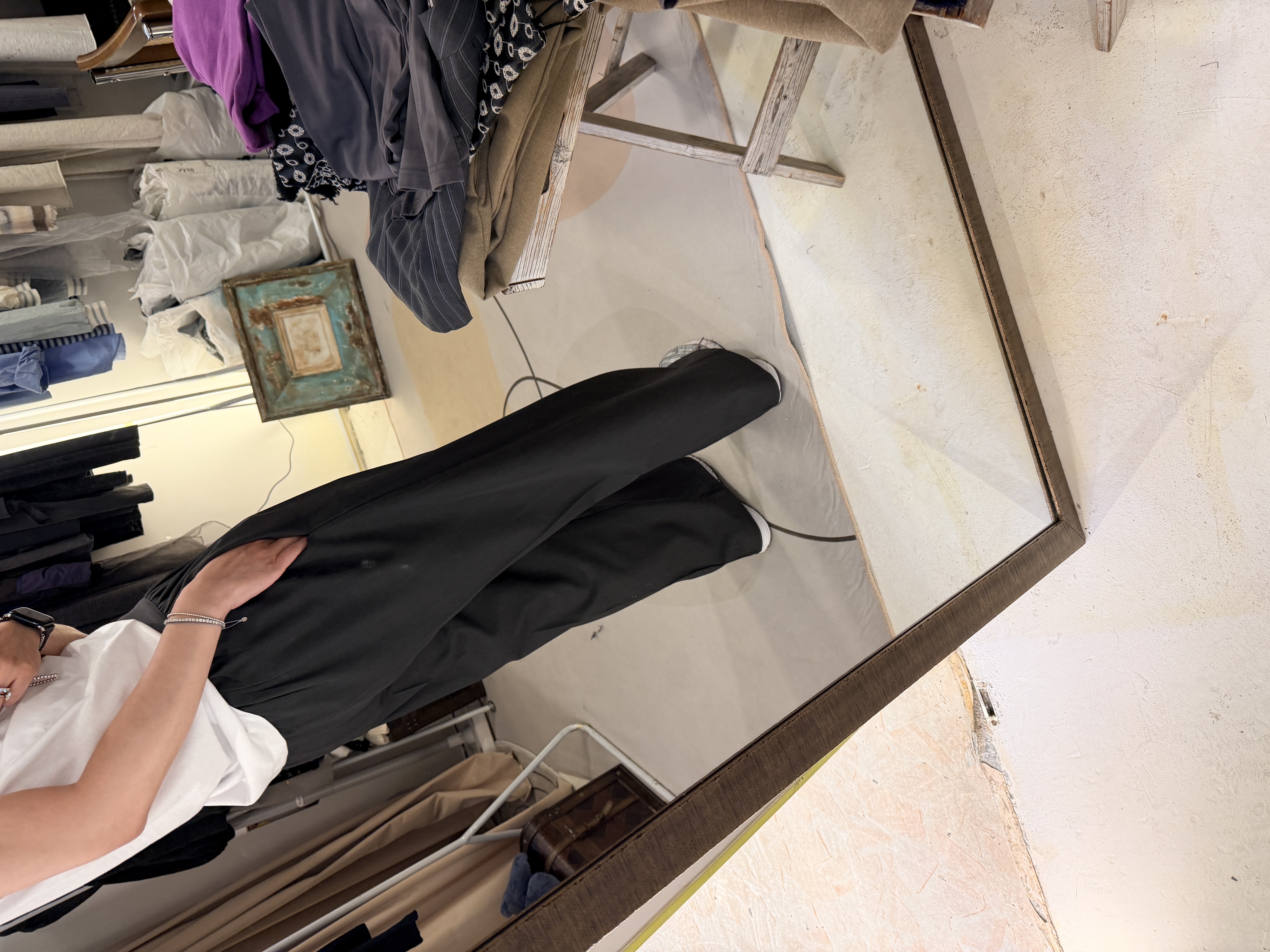 Loose cutting pants