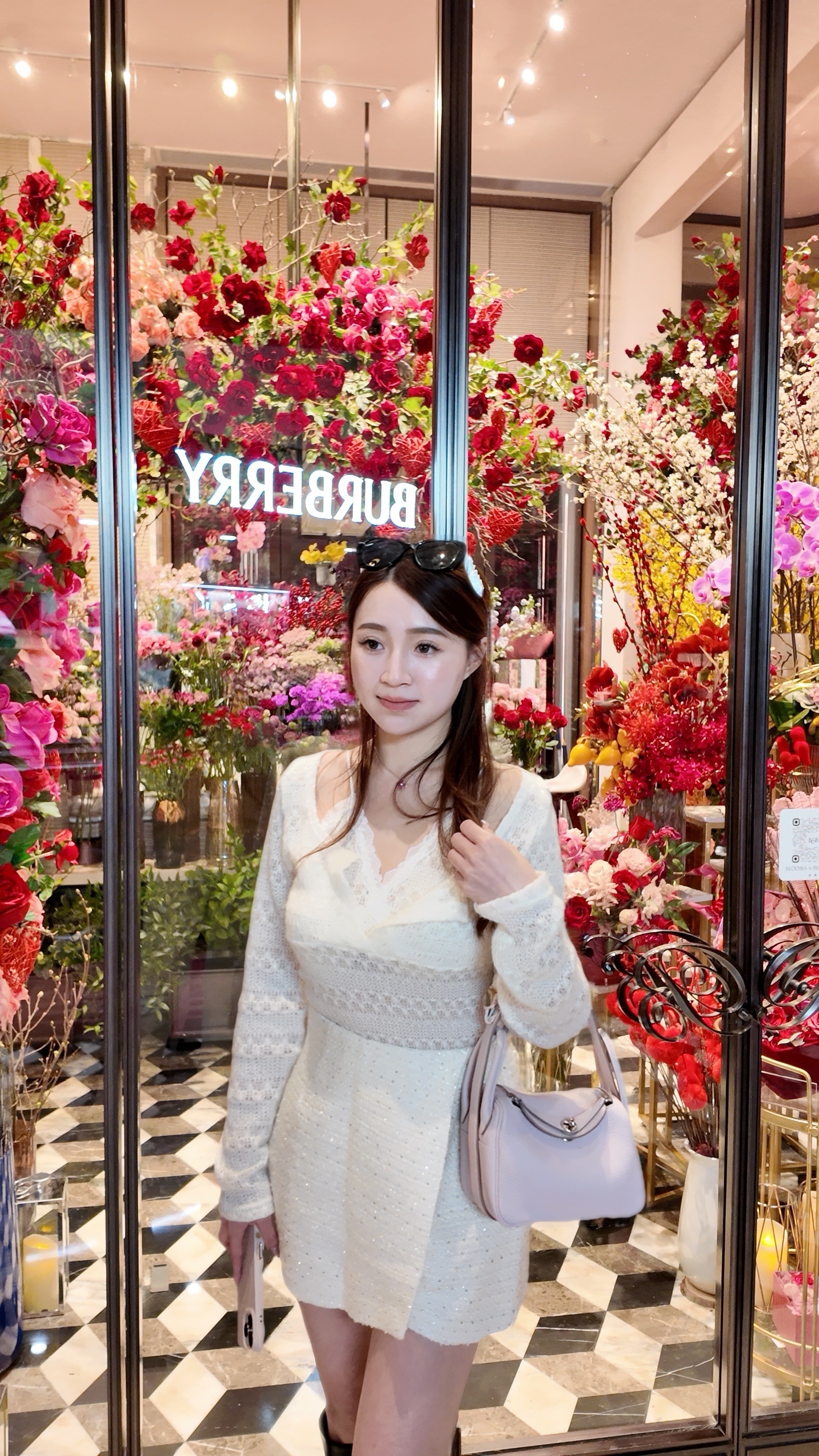 溫柔縷空假2件蕾絲吊帶小毛衣