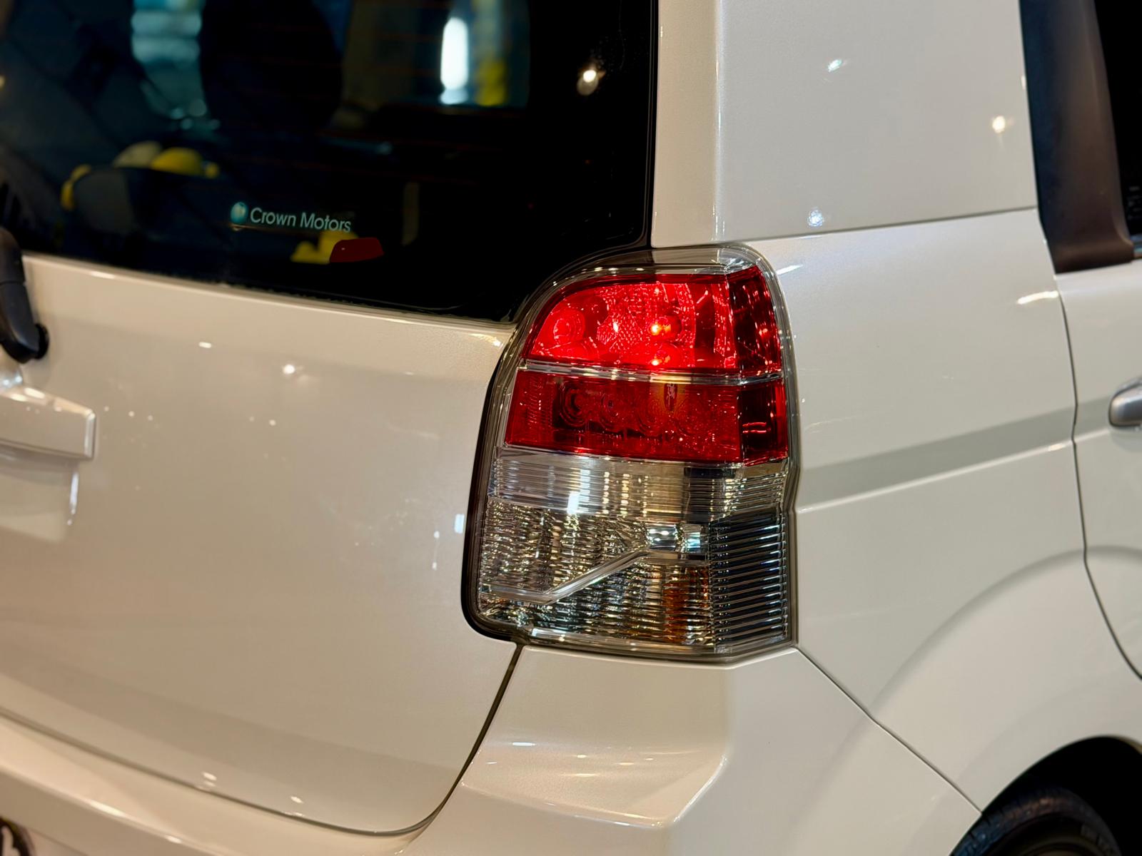 Toyota SPADE 1.5 Modellista 2015