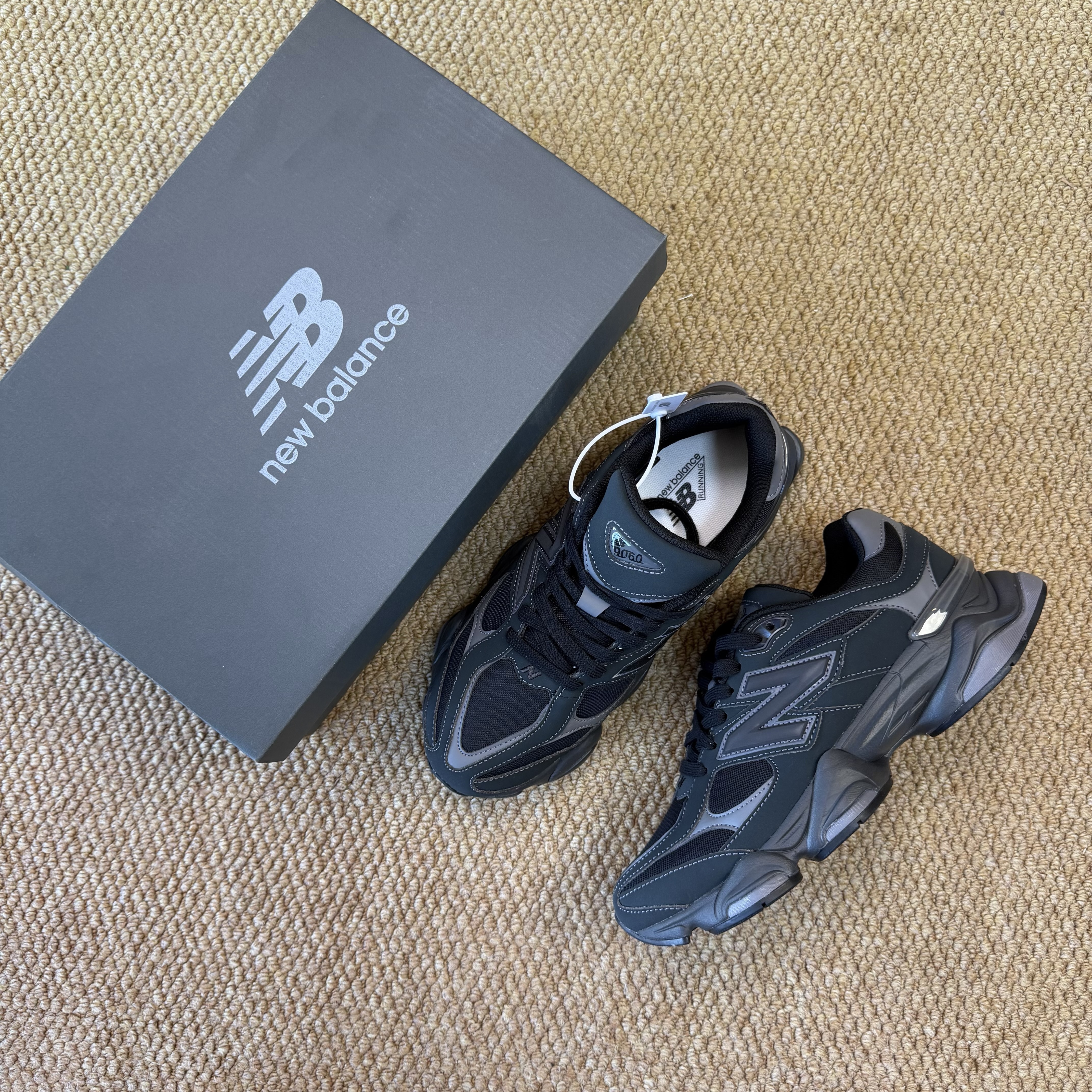 New Balance 9060 U906079E