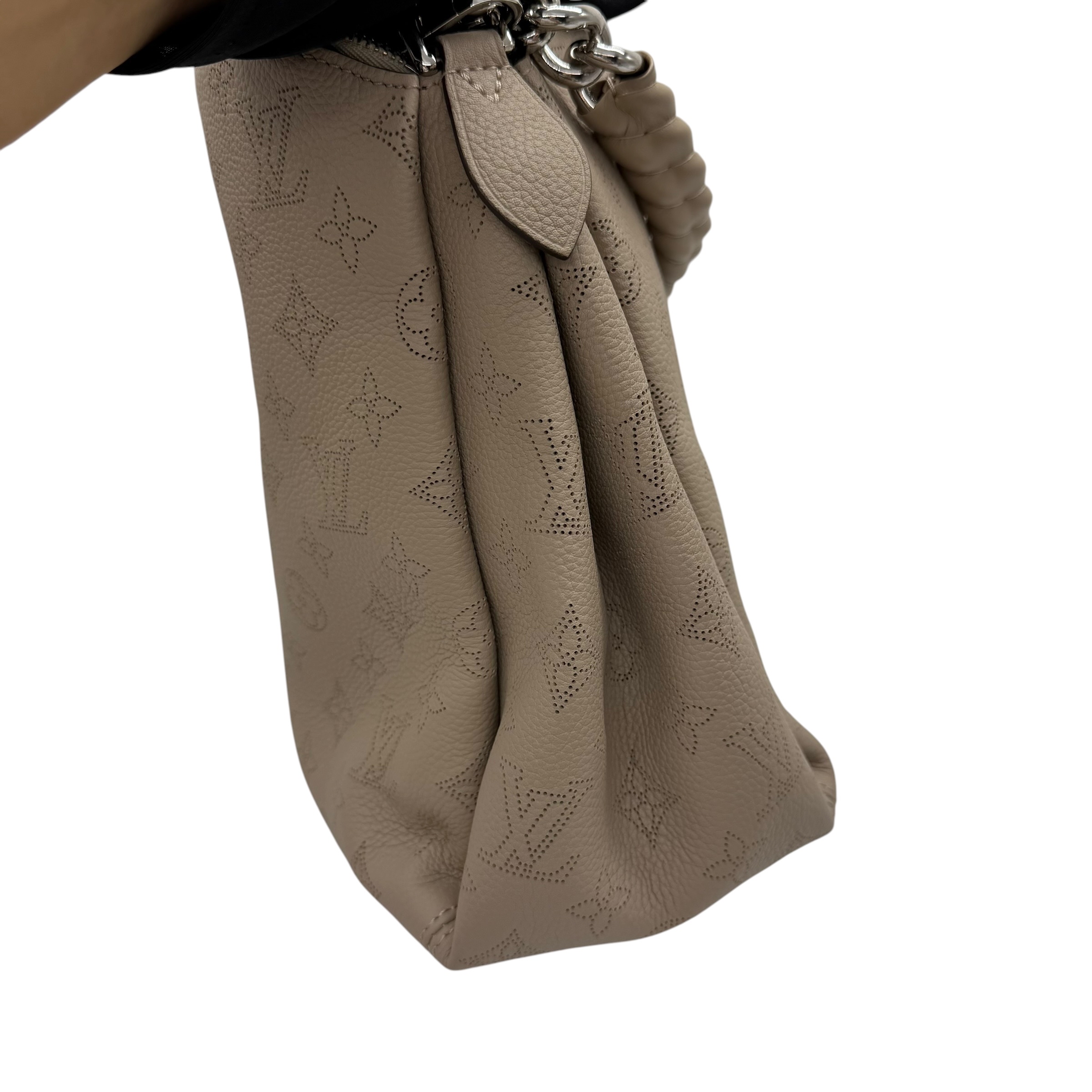 Pre-owned Louis Vuitton Mahina Babylone Chain BB / Product Code: 061935