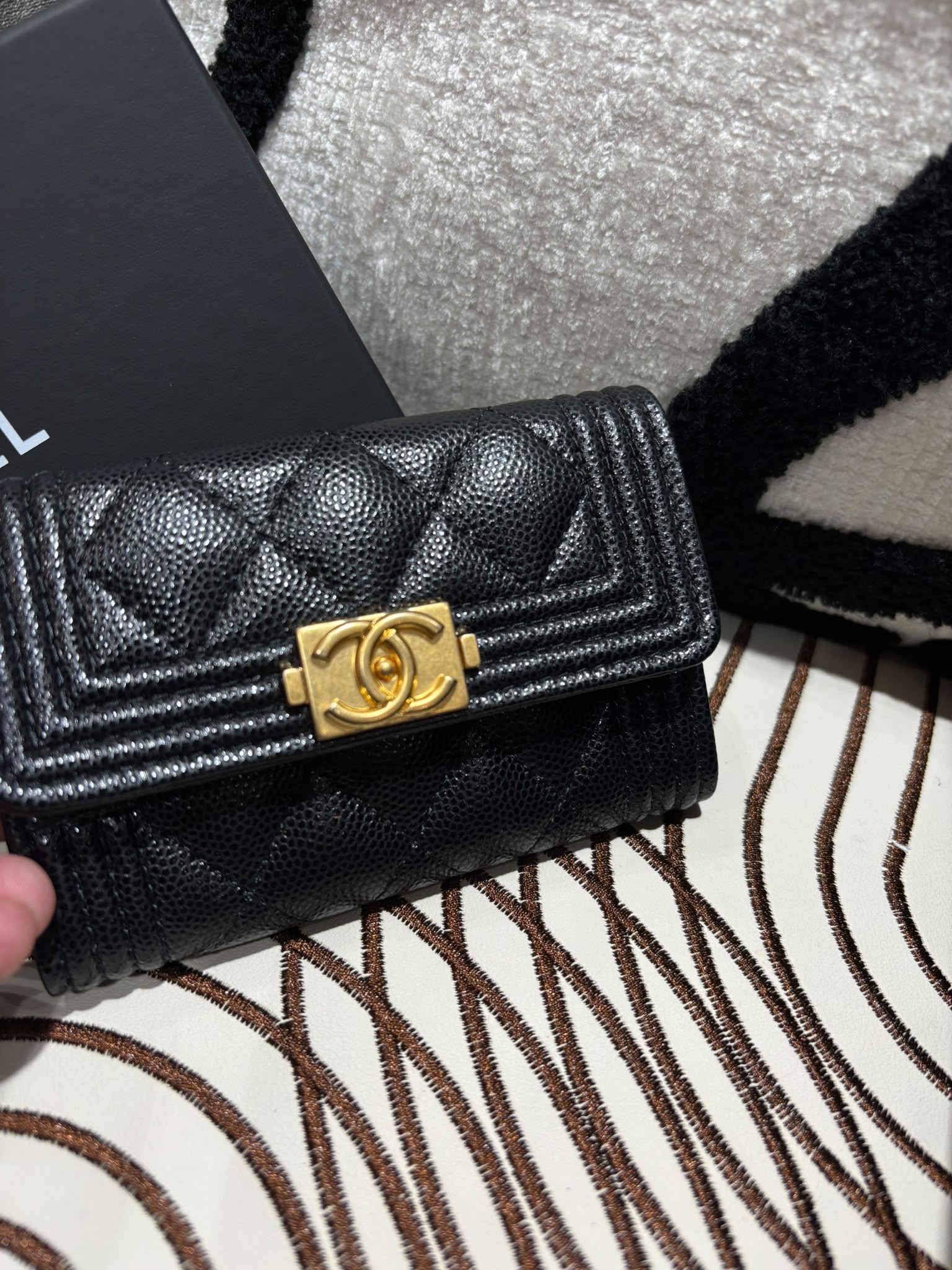 未使用品 Chanel boy card holder 黑色魚子醬牛皮復古金 unused  ✅chip, ✅dust bag ✅box 