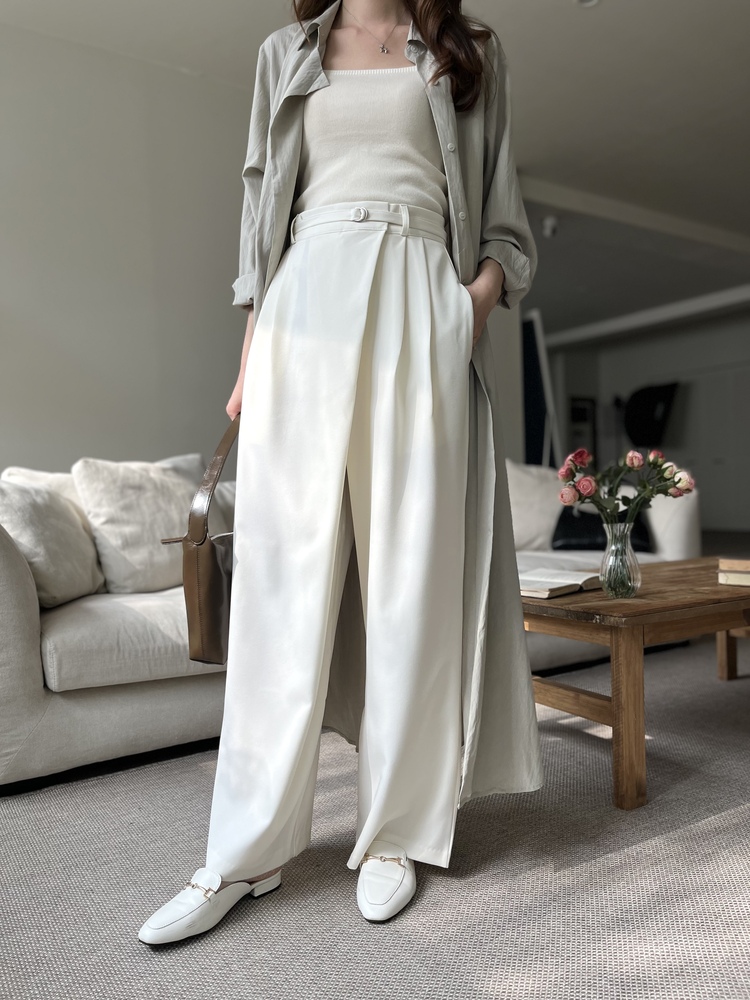 Asymmetric Wrap-Line Slacks (Ivory)