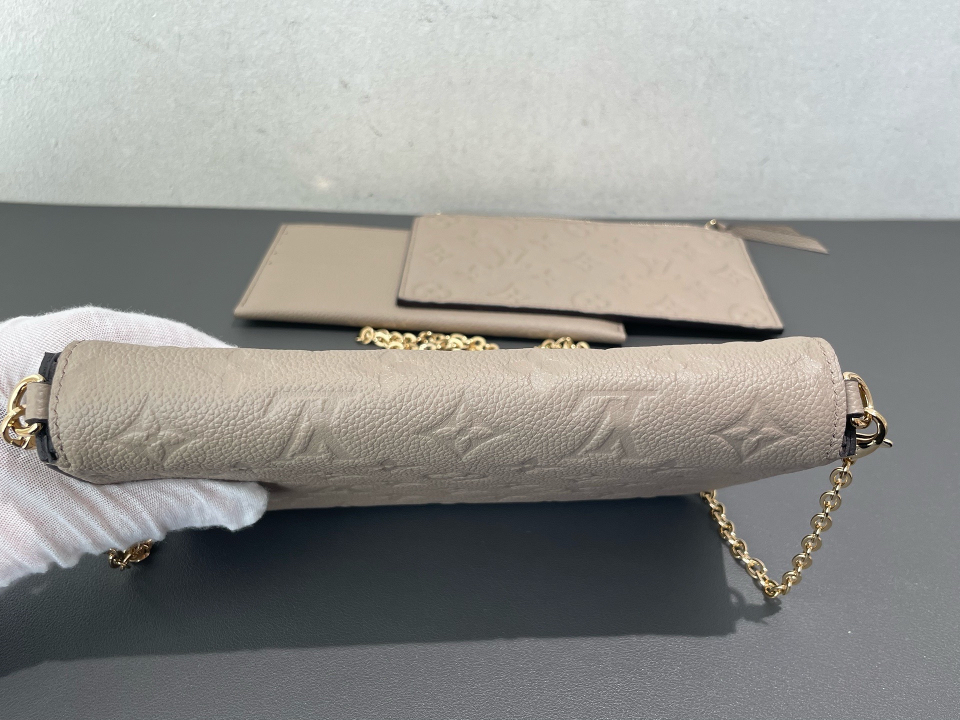 【預訂貨品】LV 全皮灰色 三合一woc