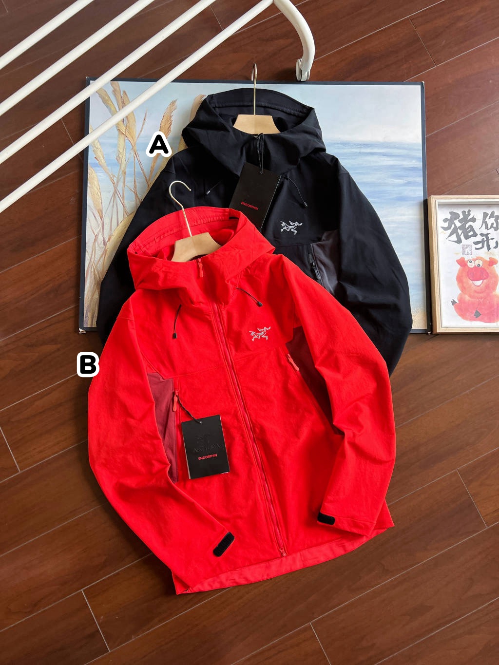 Arc'teryx Serratus 攀岩系列軟殼拼色連帽外套