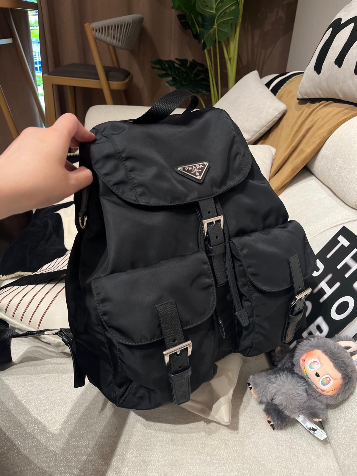 Prada Re-Nylon Backpack small 背囊100%Authentic, 98%New ✅Dust bag