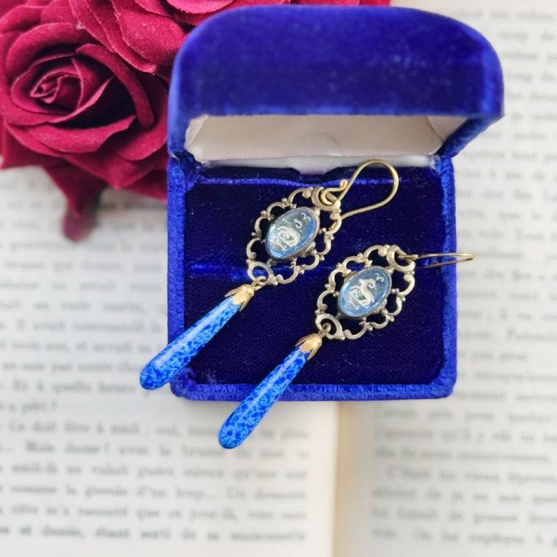Vintage Recomposed Hook Earrings - Czechoslovakian Horoscope themed Glass - Aries (MW268)