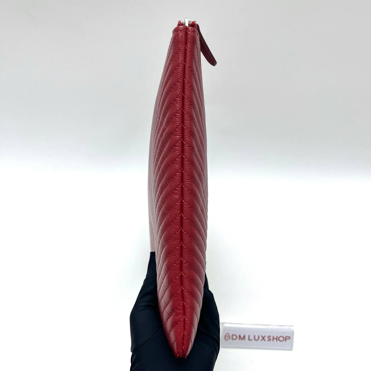 Chanel Red Caviar Chevron O Case (Serial 22, Y: 2016)