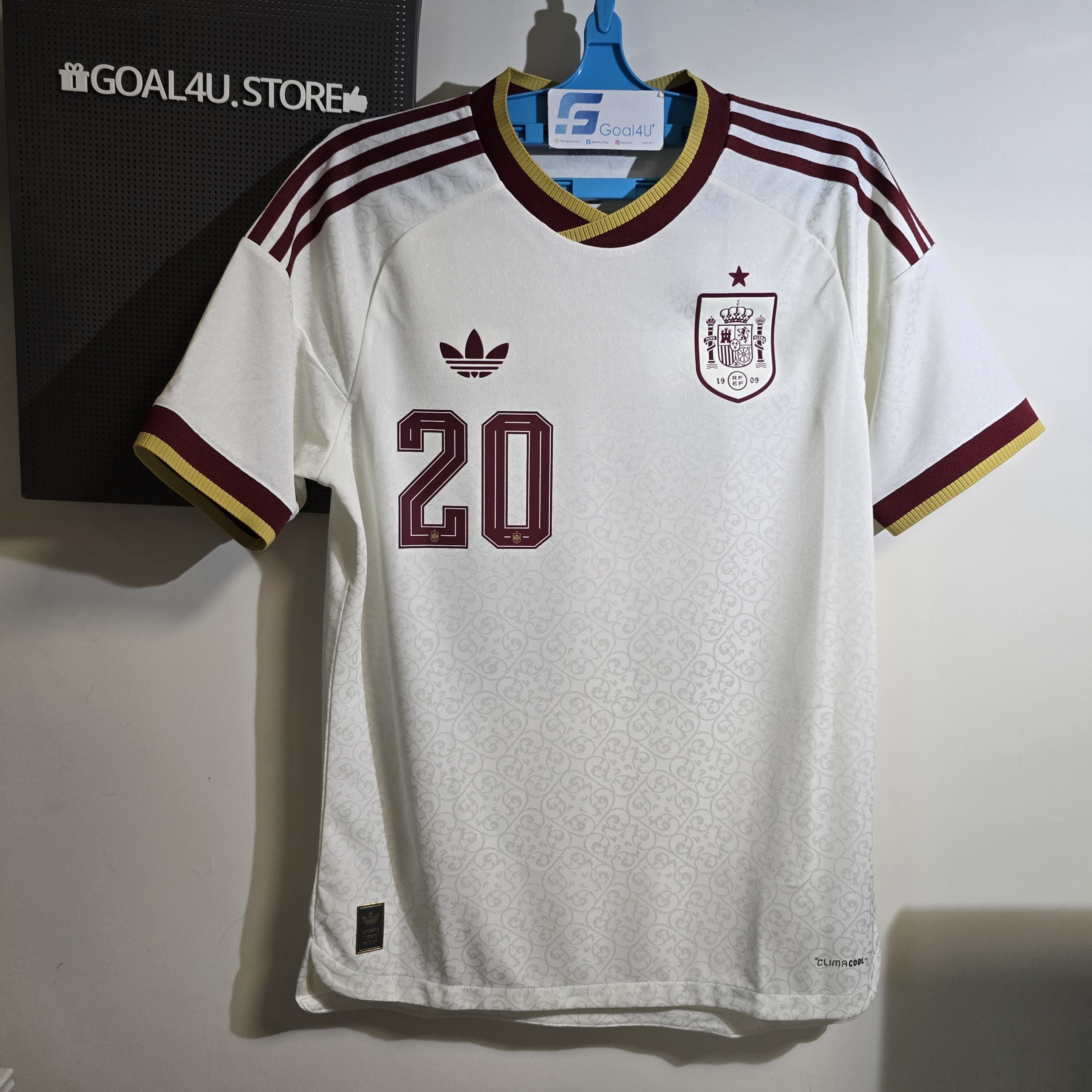📖交織文學與足球 Adidas Spain 西班牙 2025-26 作客球員版球衣 (可加印字章) JN4392