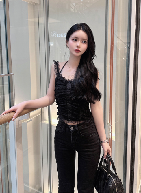 韓國女團ILLIT同款~蕾絲皺褶吊帶背心