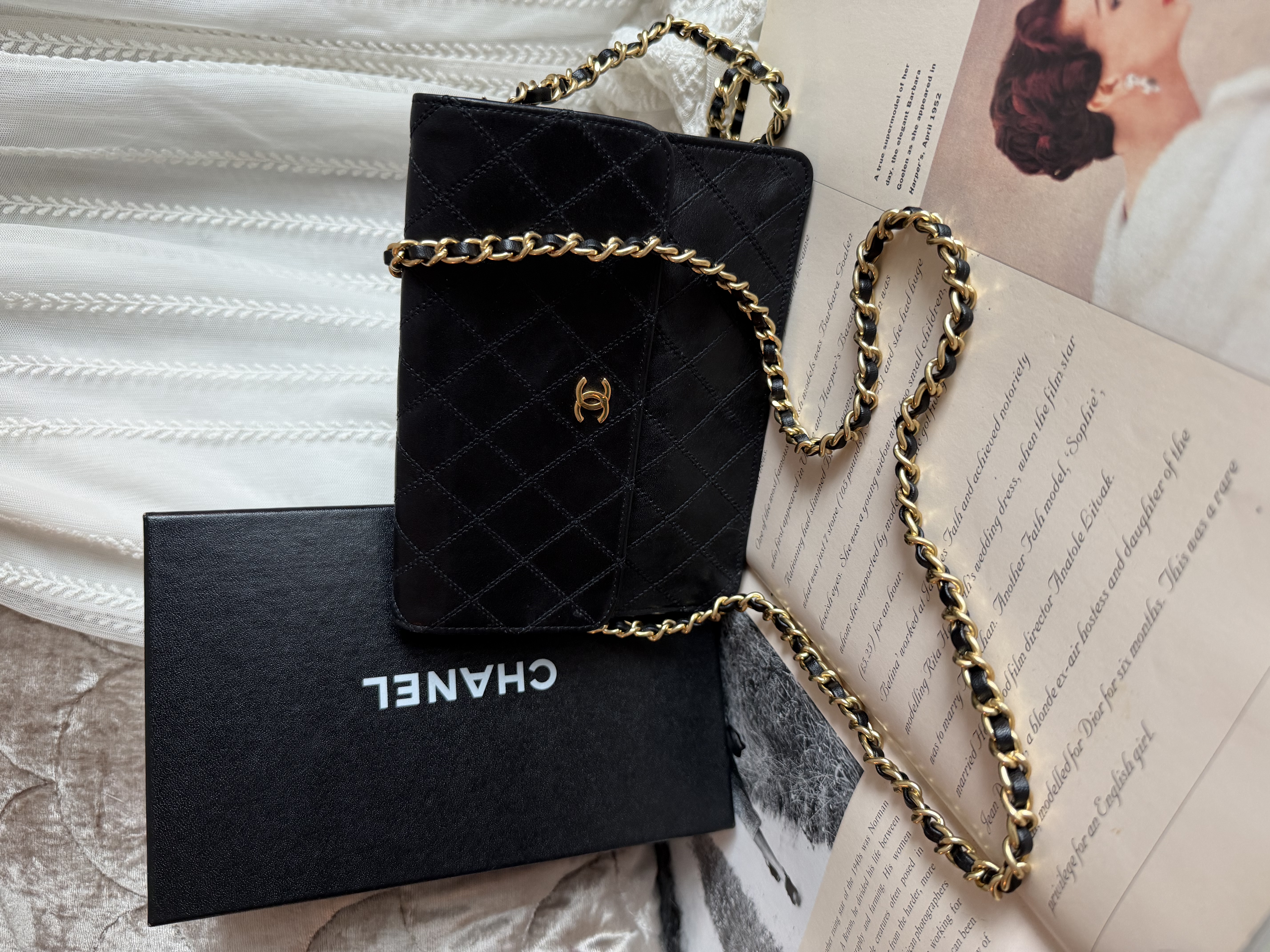 chanel cc black matelasse  black leather flap cutch bag