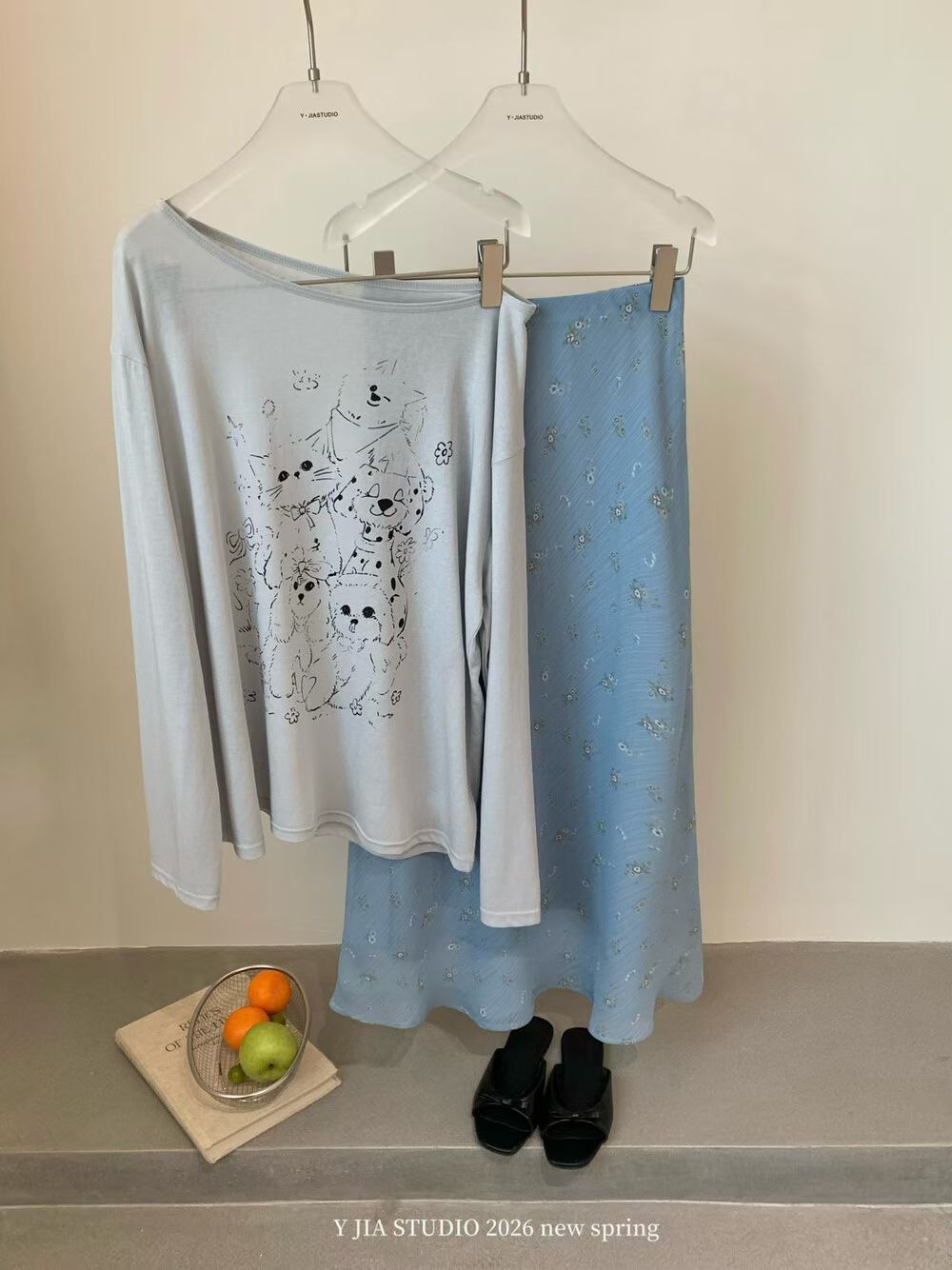 1745 Blue Floral Kitty Casual Set Freesize 清新蓝碎花Kitty休闲两件套