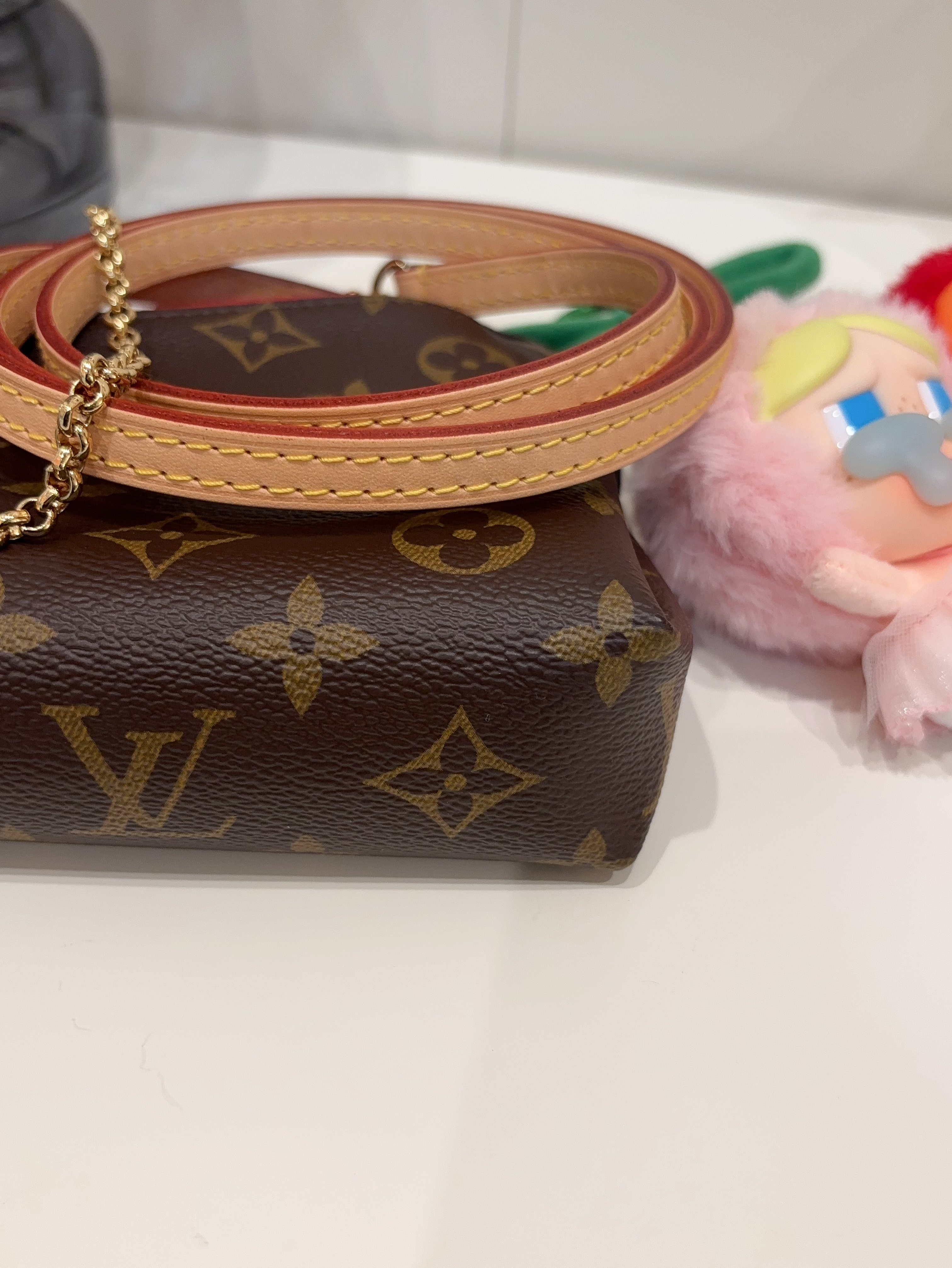 Lv Pallas woc wallet on chain crossbody bag unused 