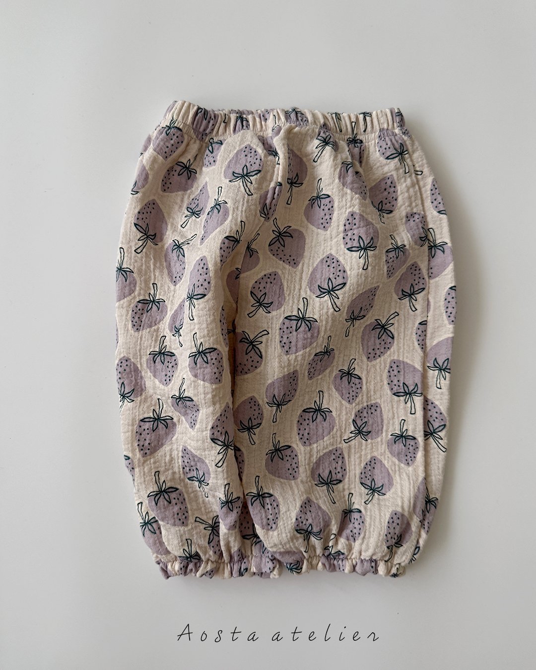 Aosta | [Strawberry Pants]