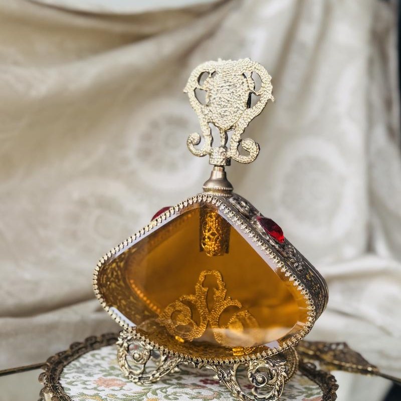Rare! Early to Mid-Century Romantic Revival Ormolu & Amber Glass Large Perfume Bottle (MT2494)