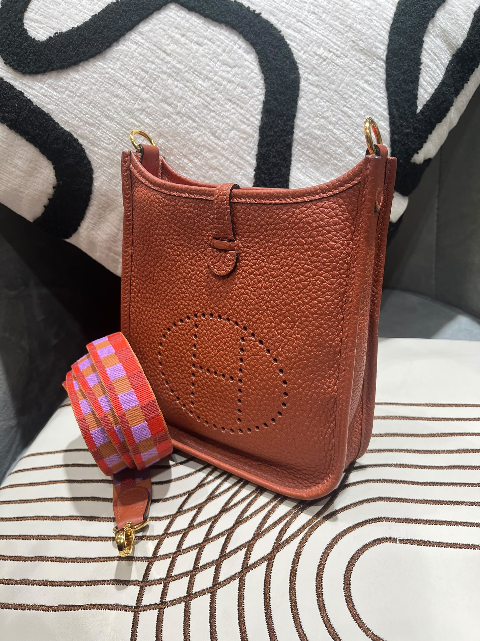 Hermes mini evelyne ,STAMP U,6C 古銅牛皮 100%Authentic,98%new ✅原裝織紋肩帶✅dust bag  