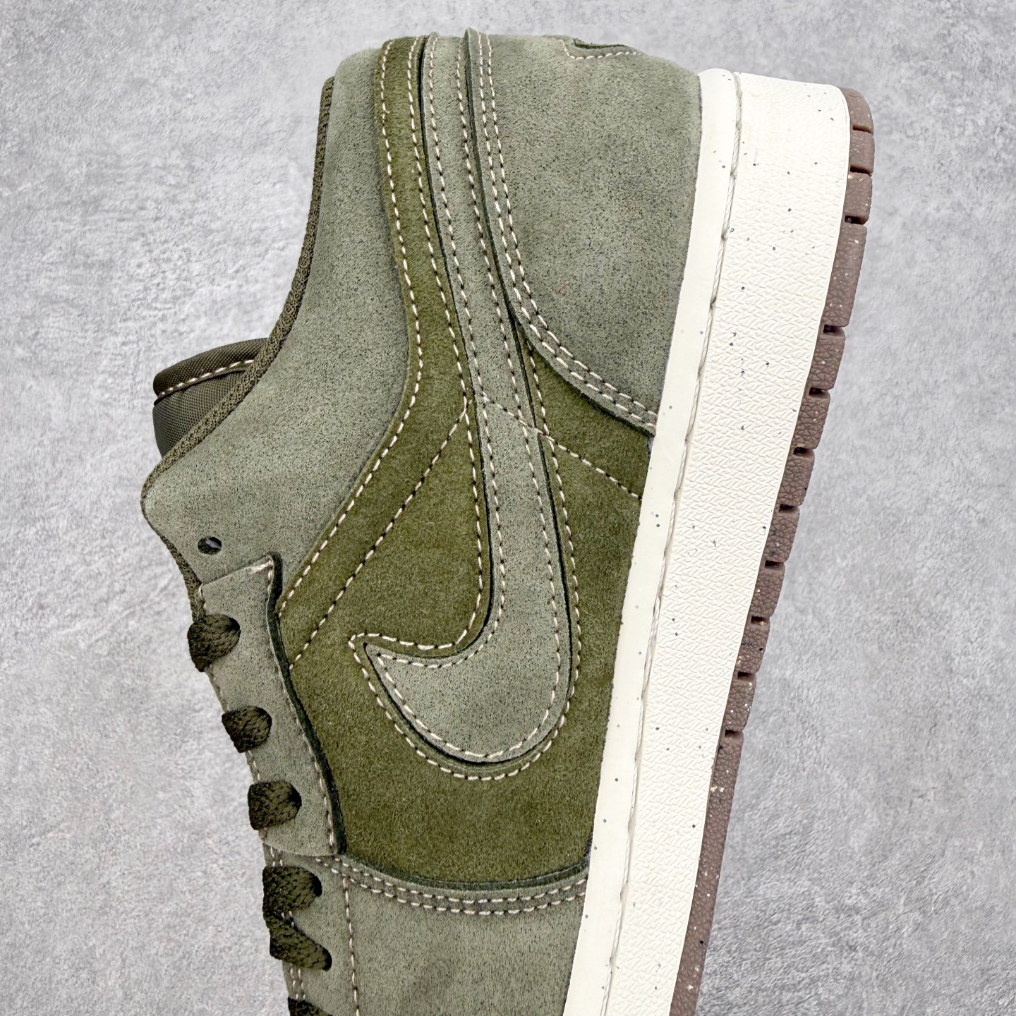 Air Jordan 1 Low FQ3055-300