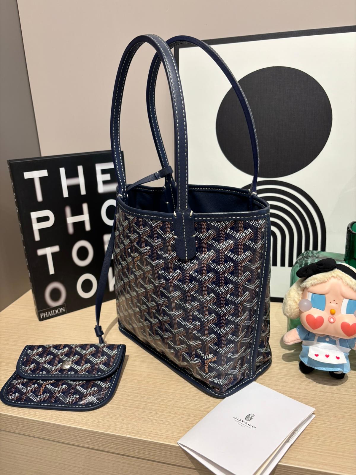 Goyard Anjou Mini Tote Bag Navy 100%Authentic, 98%New ✅收據✅Dust bag✅Pouch