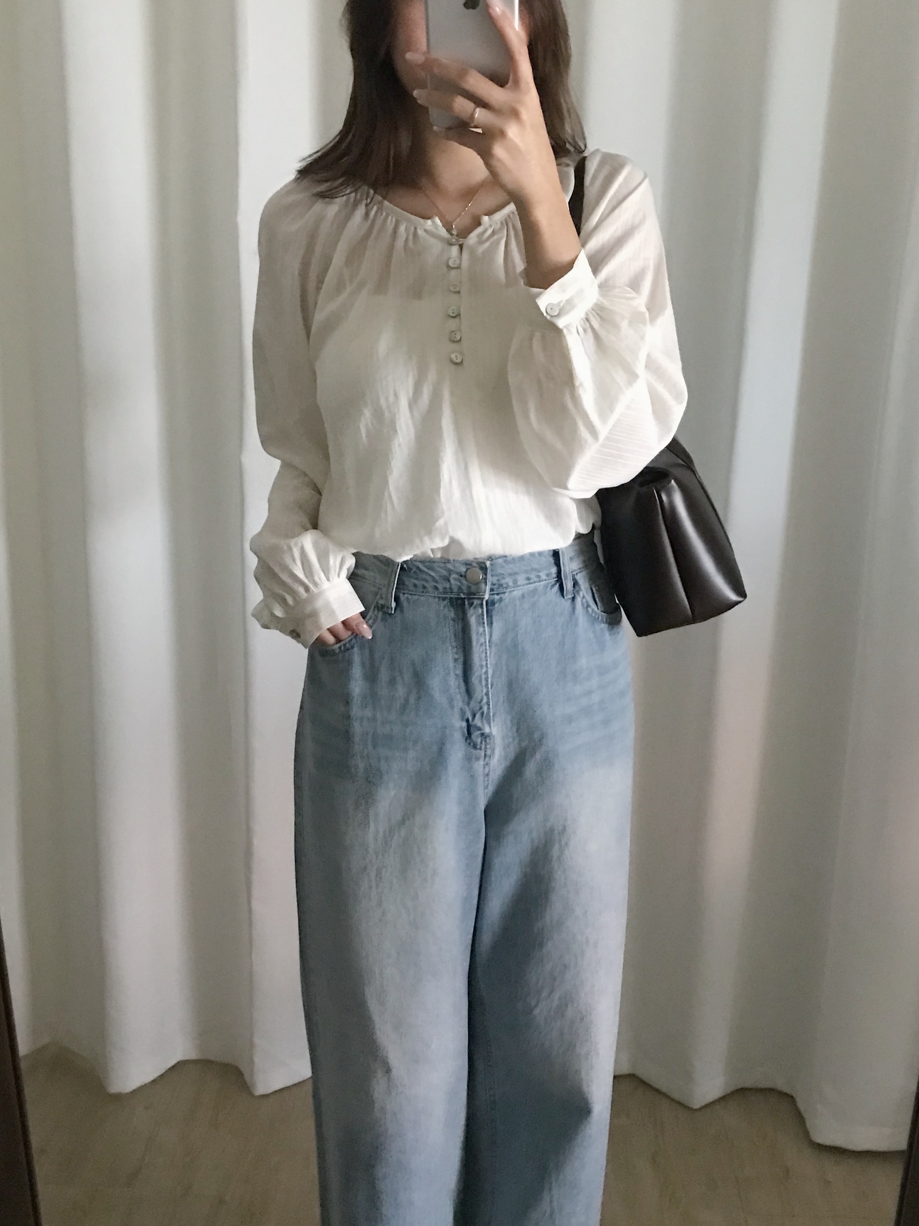 法式圓領透透襯衫