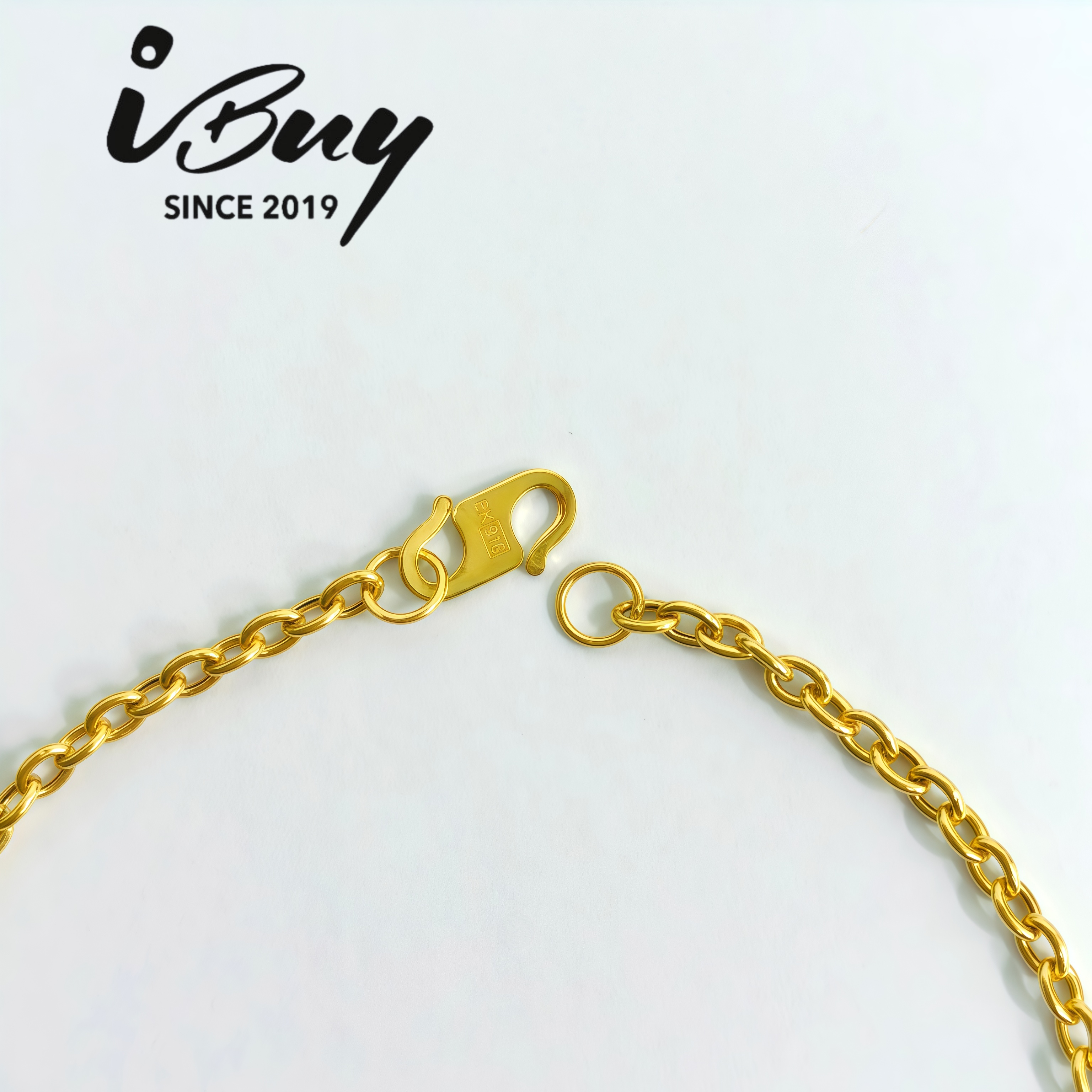 916 GOLD FULL GLOSS LOVE DANGLE HOLLOW CABLE BRACELET (S) 916 金 亮面爱心吊坠空心万字手链(S)