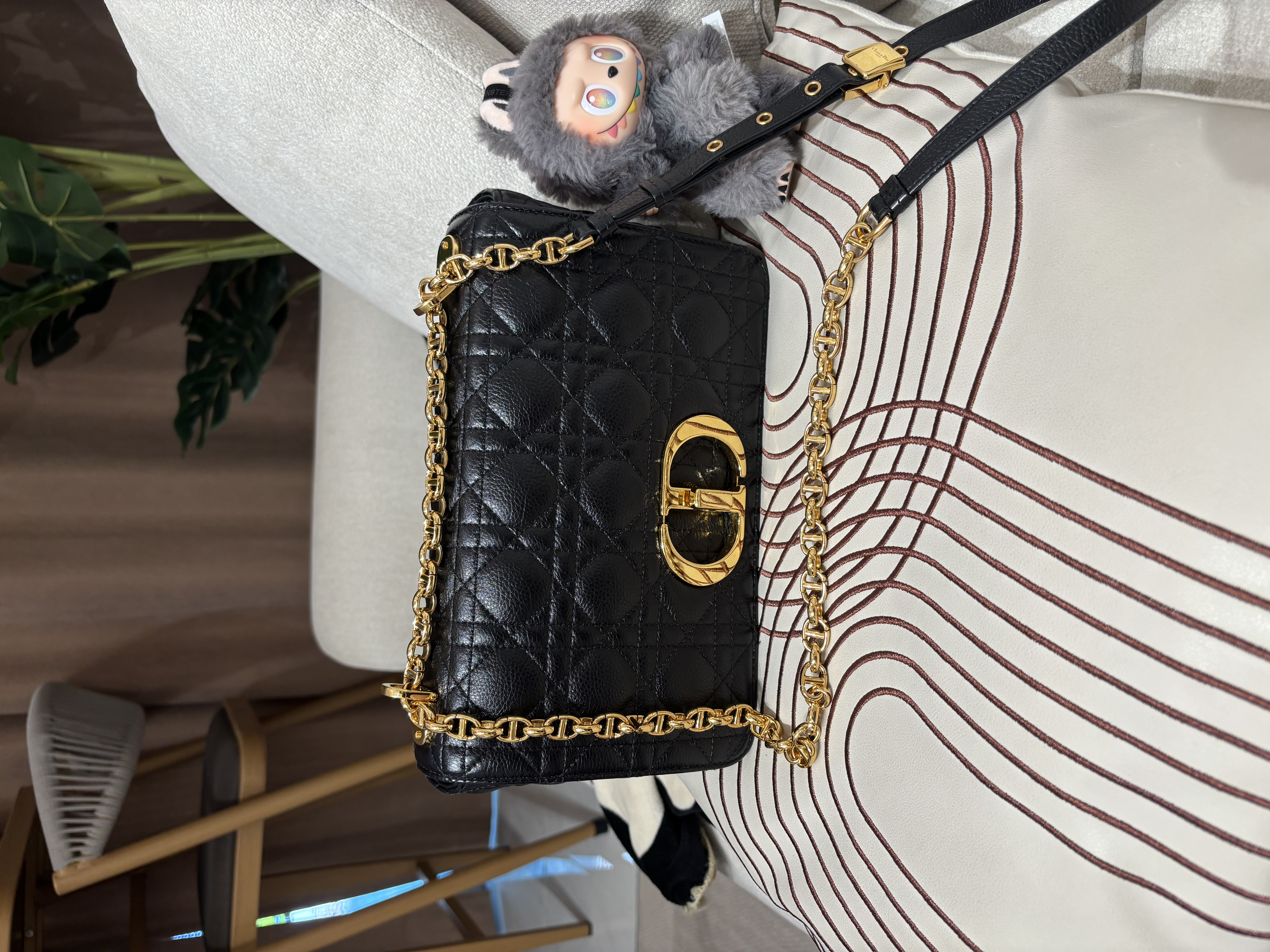 Dior Caro Medium Calfskin 100%Authentic, 95%New ✅Dust bag