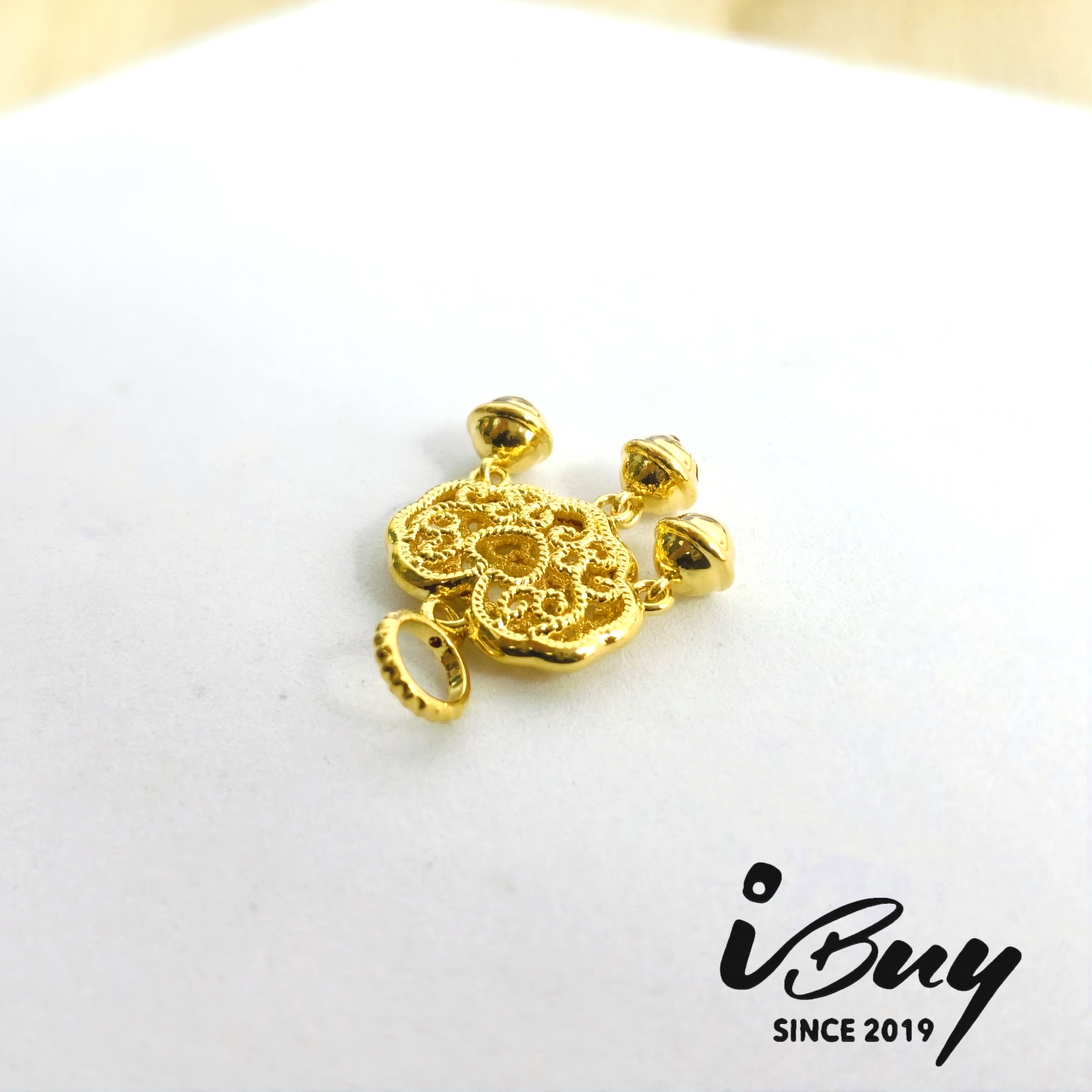 916 HARD GOLD OPENWORK HEART SHAPE LUCKY LOCK CHARM 916 硬金 爱心平安锁串咀