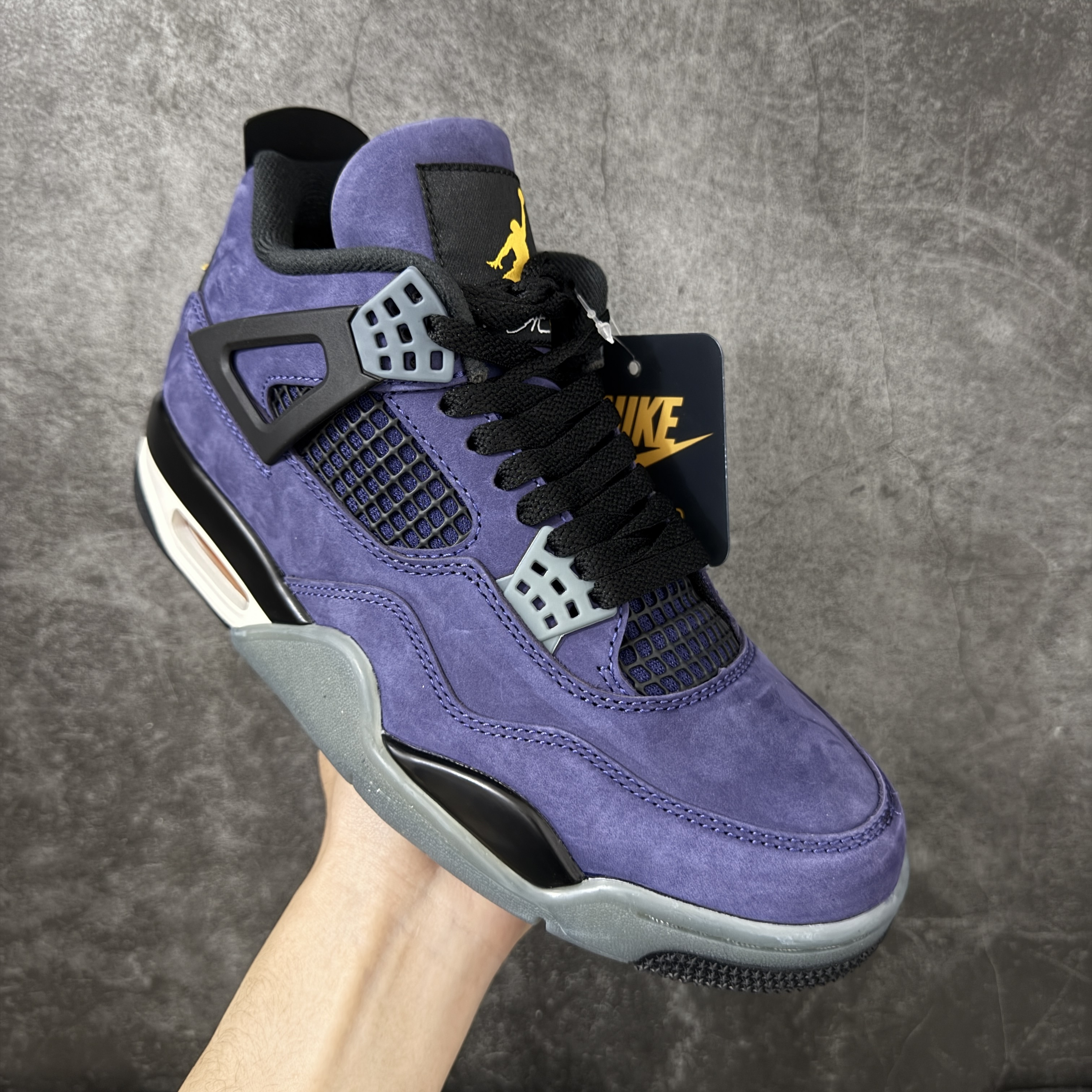 Air Jordan 4 Retro "Lakeshow" FV5029-500 