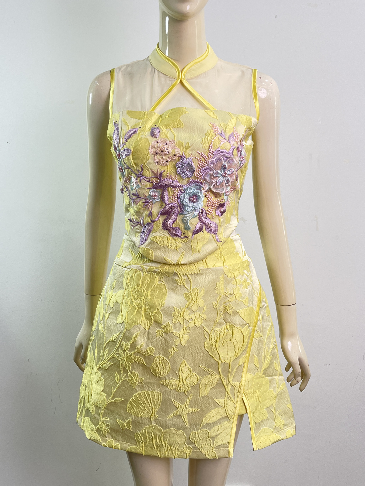 Celestial Bloom Qipao Set MC80