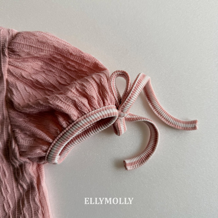 🇰🇷Ellymolly tee